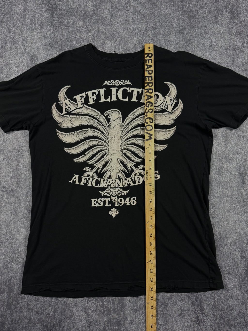 2000s affliction shirt (XL)