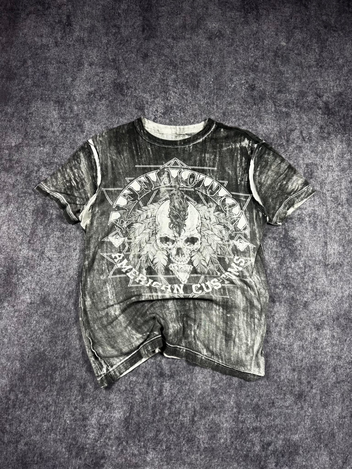 (RARE) 2000S REVERSIBLE AFFLICTION SHIRT (S)