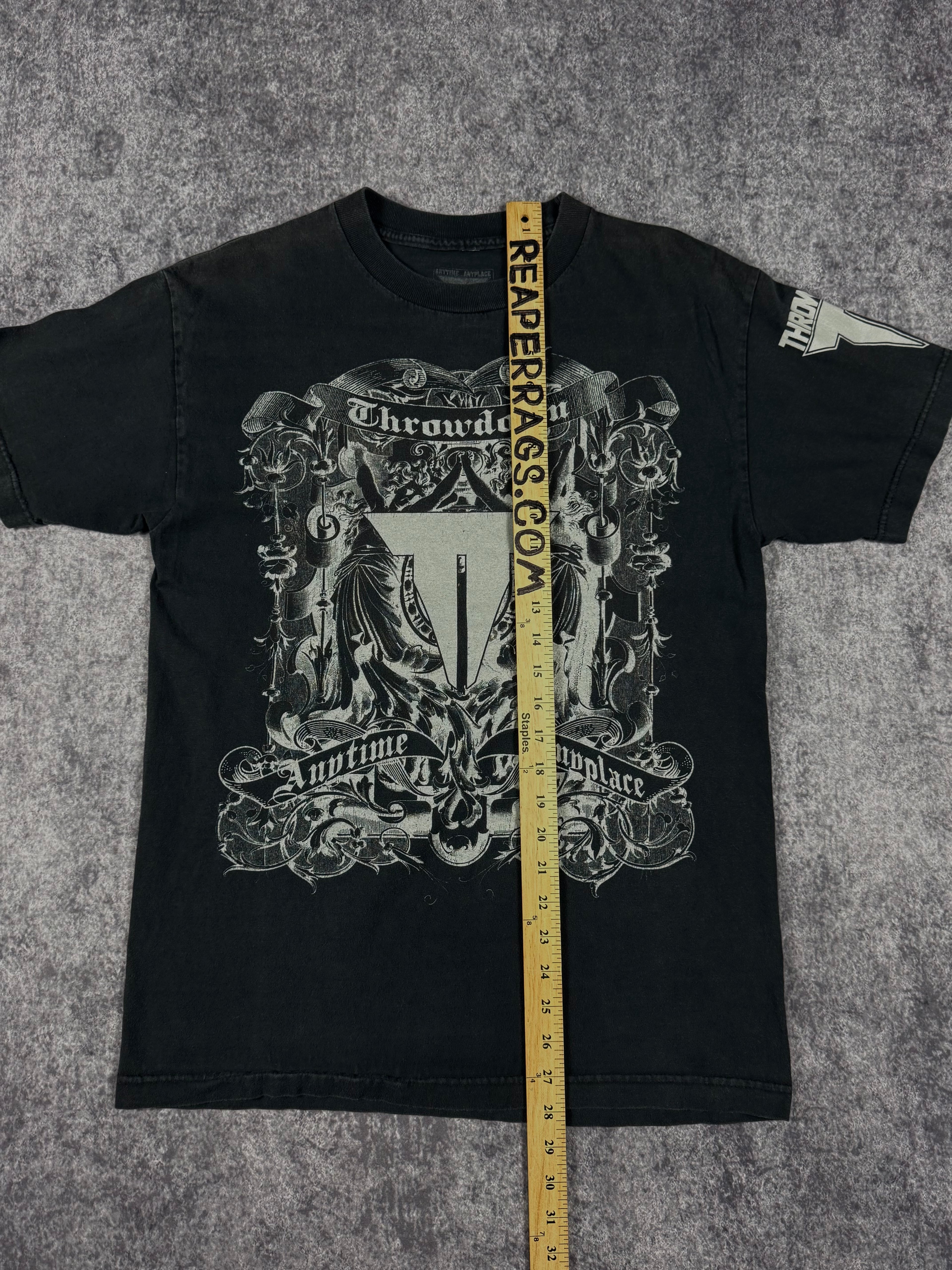 2000s throwdown shirt (S)