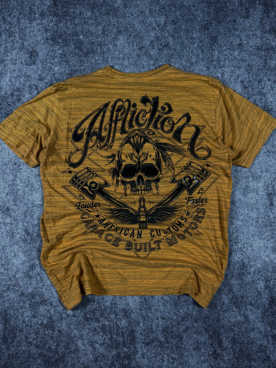 2000s affliction shirt (M)