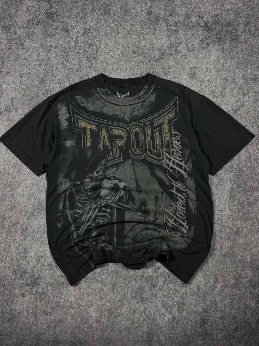 (rare) 2000s tapout shirt (L)