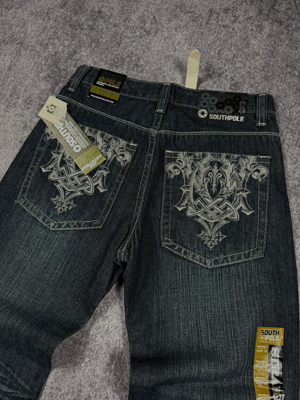 (rare) deadstock 2000s southpole jeans (28x26)