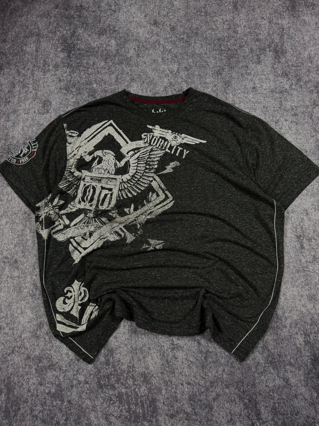 2000s nobility shirt (XXL)