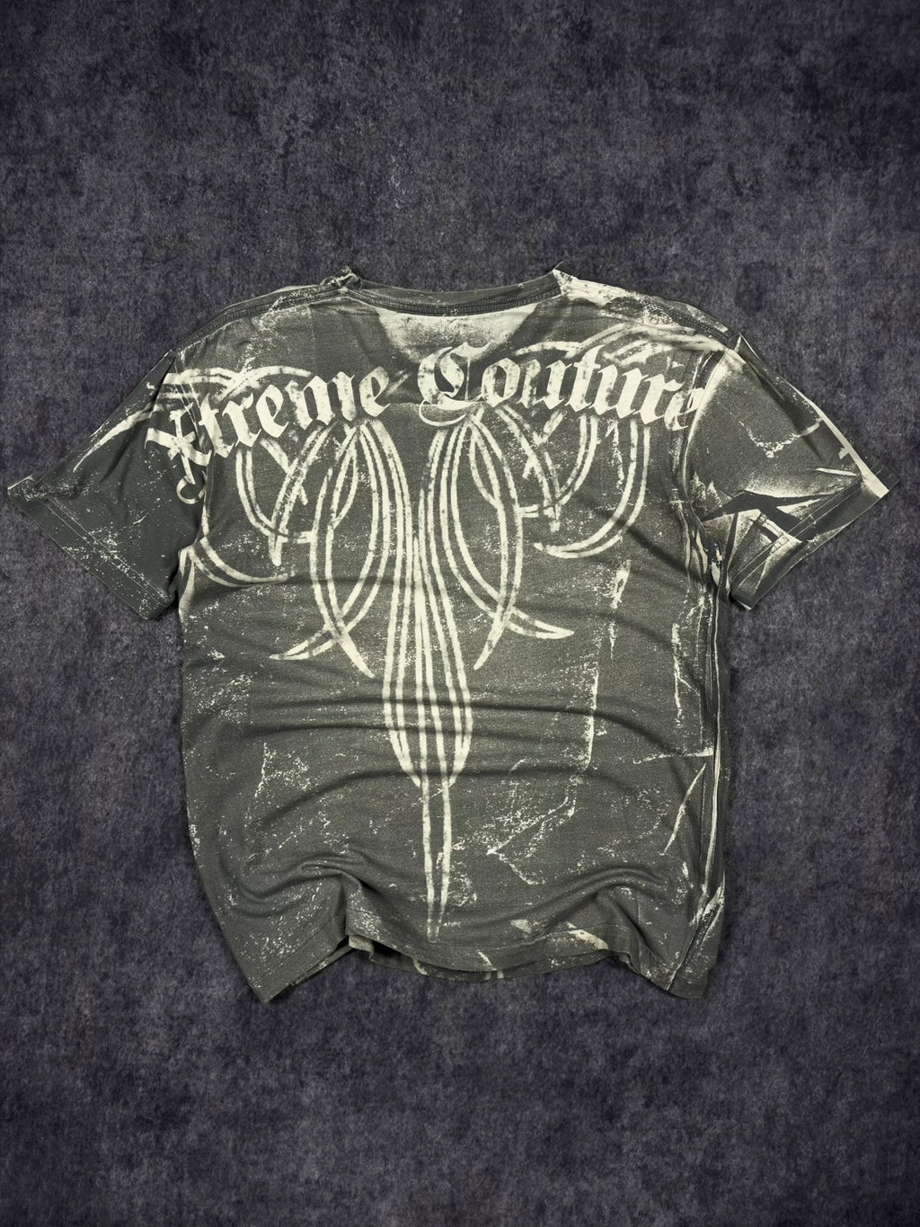 (RARE) 2000s XTREME COUTURE SHIRT (S)