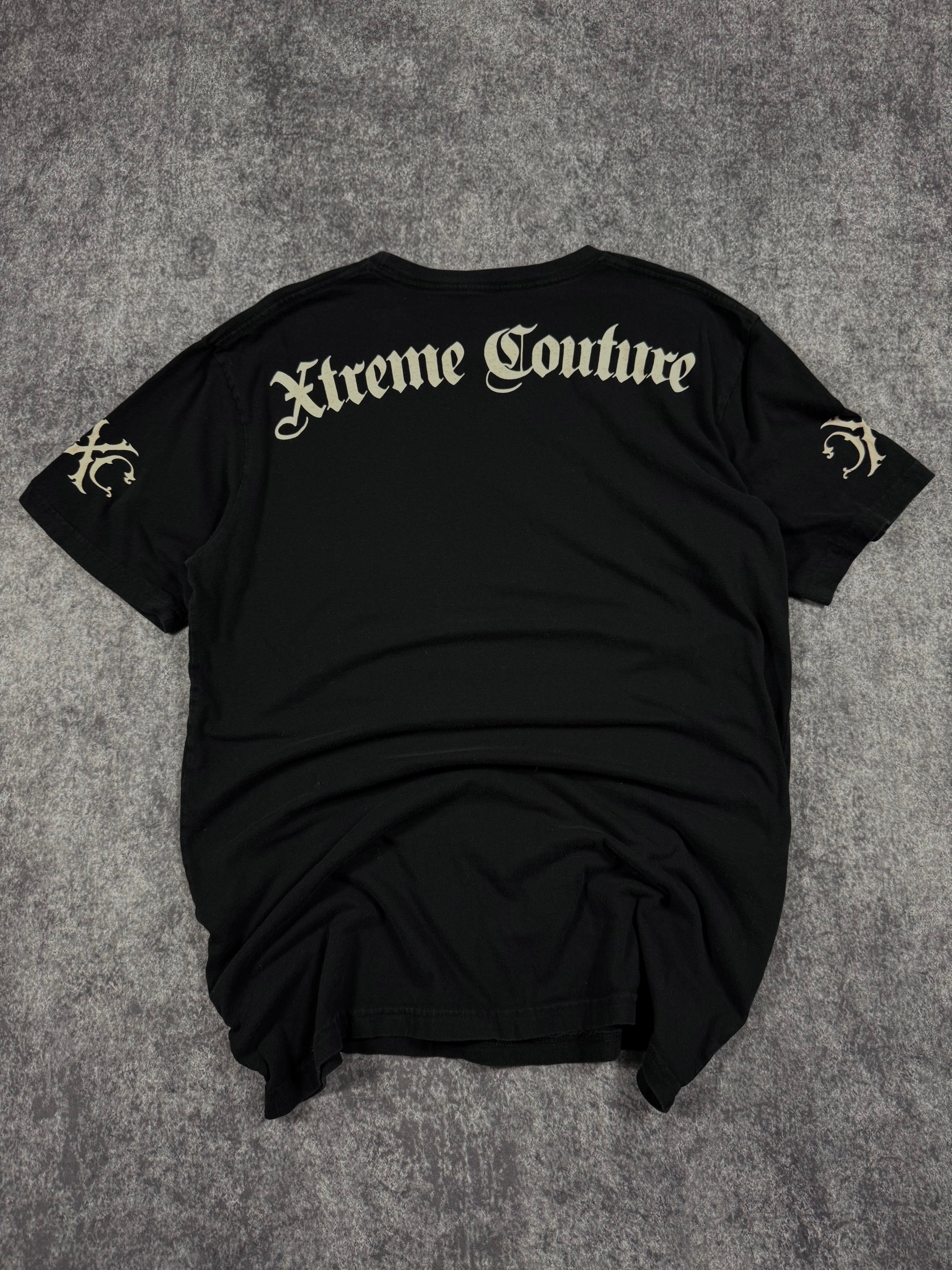 (rare) 2000s xtreme couture shirt (M)