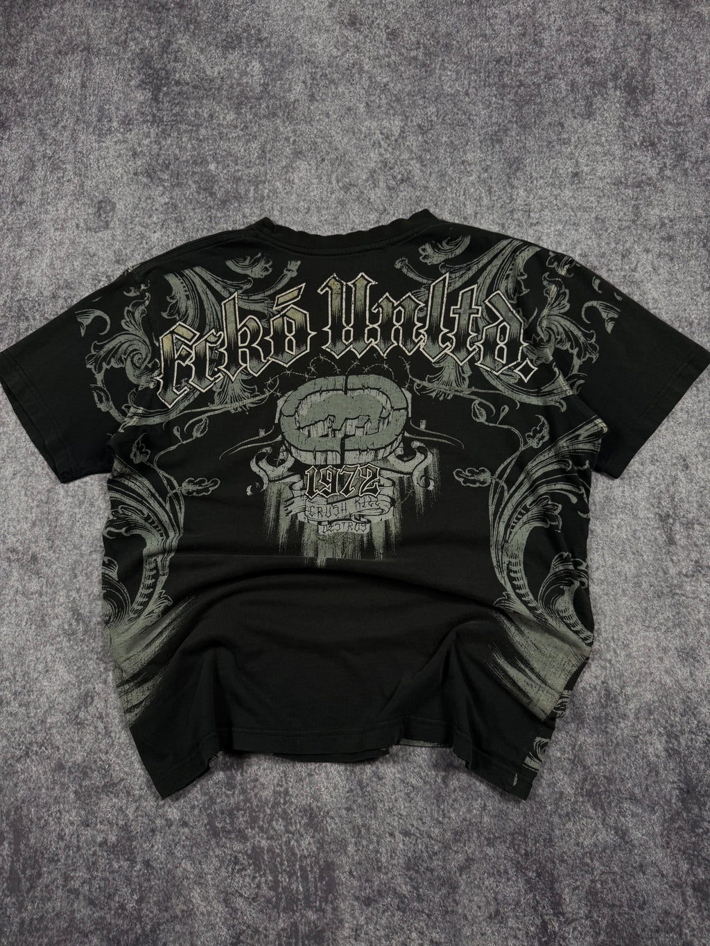 (rare) 2000s ecko unltd x mma elite shirt (L)
