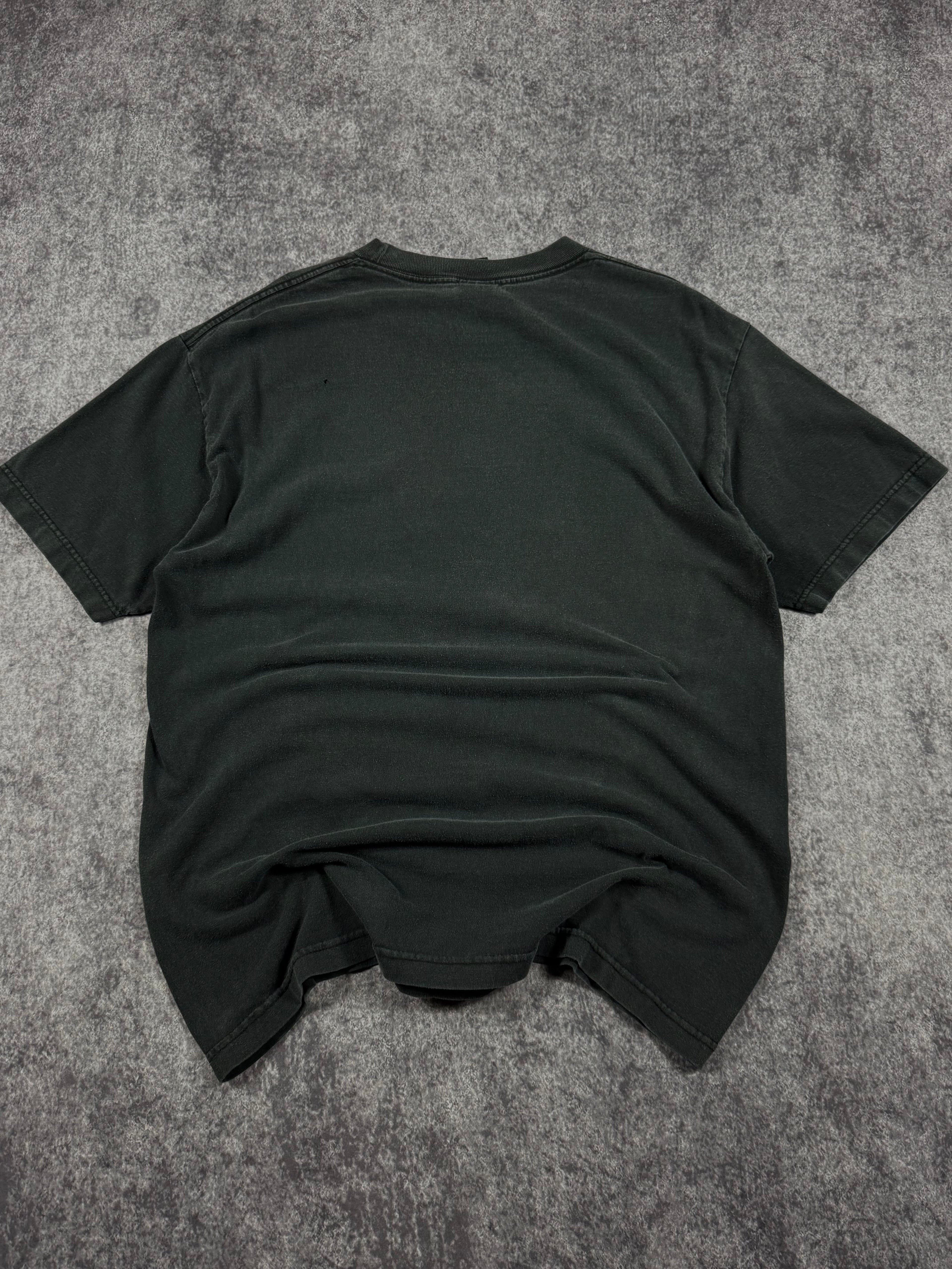 (rare) 2000s tapout shirt (L)