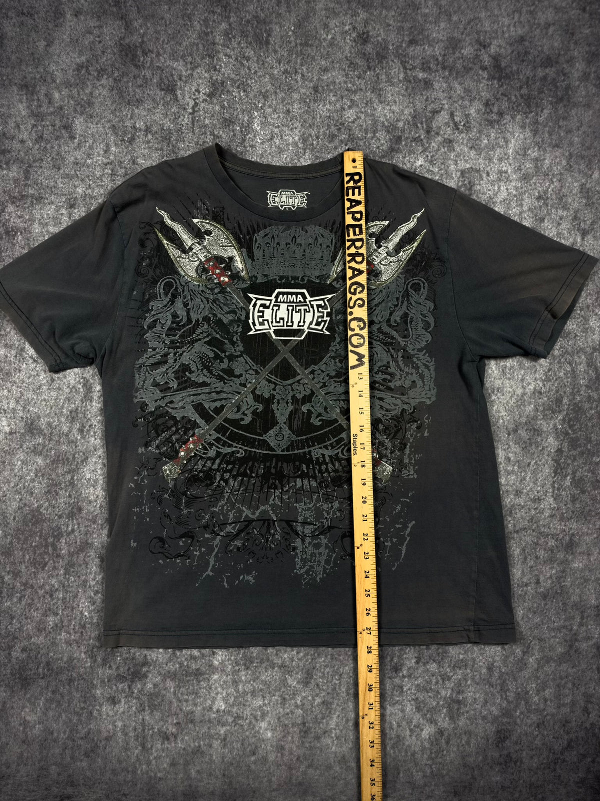 (RARE) 2000s MMA ELITE SHIRT (L)