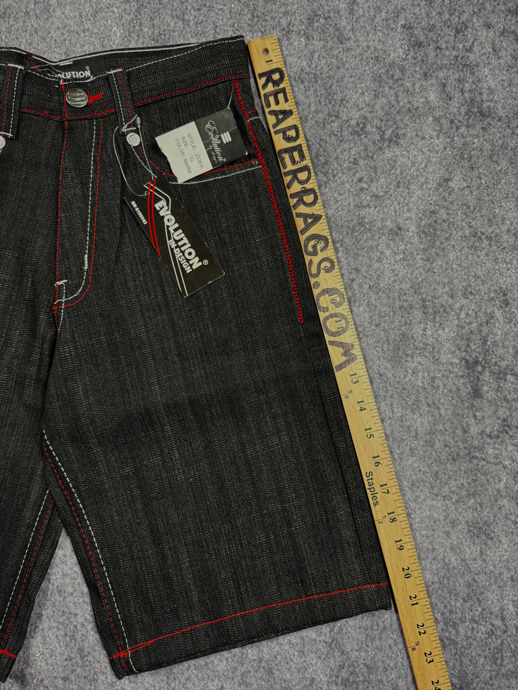 (rare) deadstock 2000s evolution jorts (26)