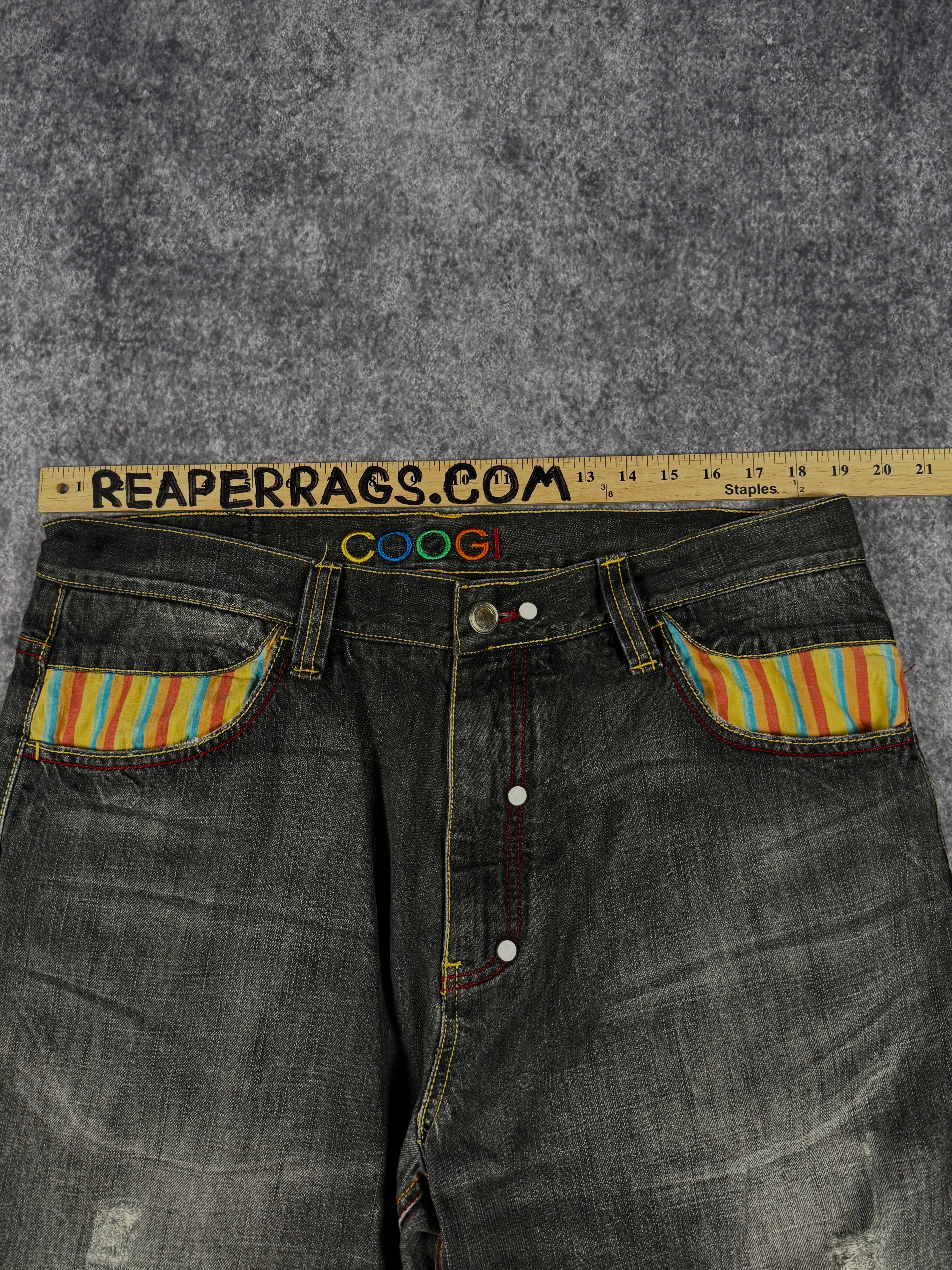 (rare) 2000s coogi jorts (38)