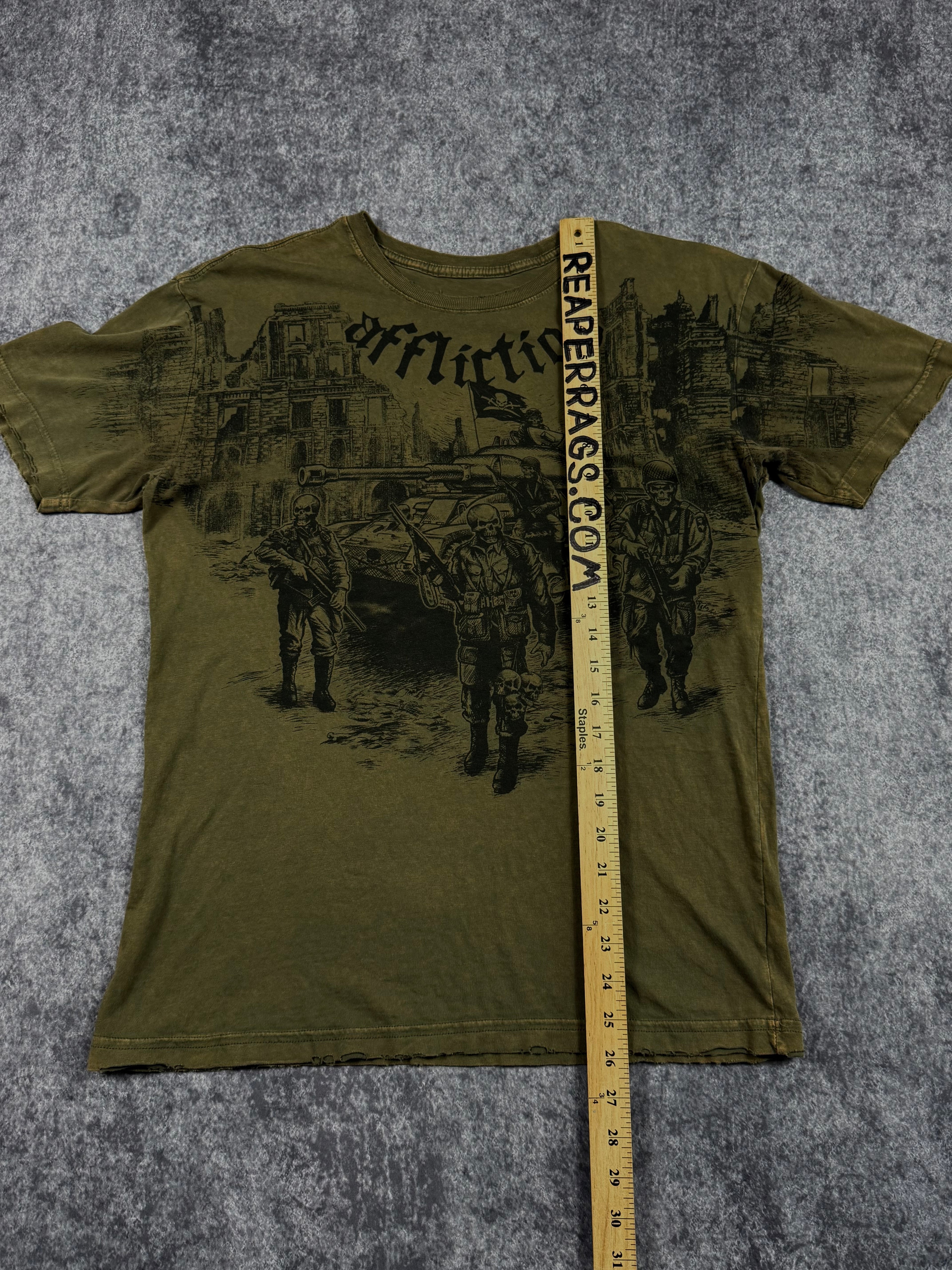 (rare) 2000s affliction x ghost army shirt (S)