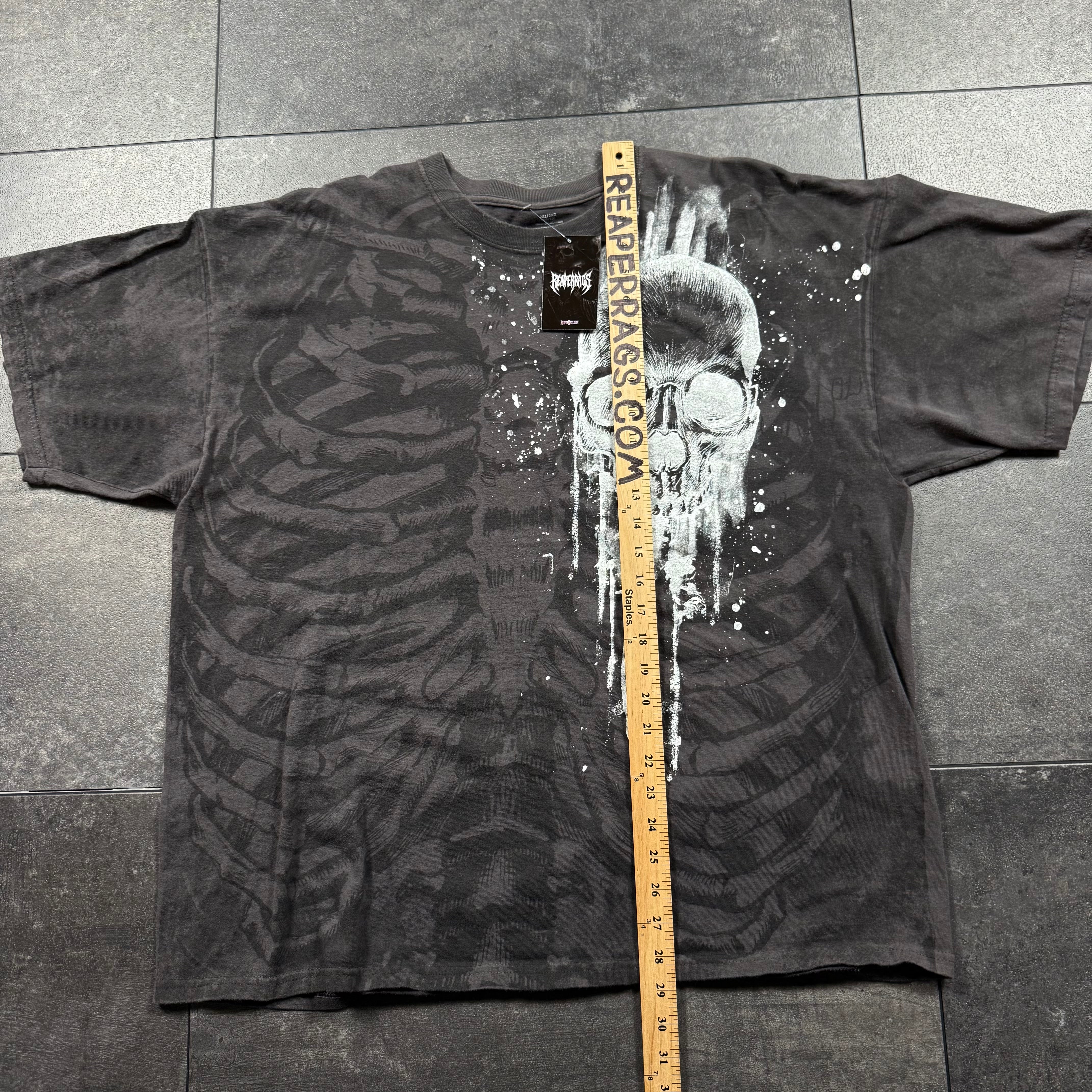 2000s Skull Shirt (XXL) – ReaperRags
