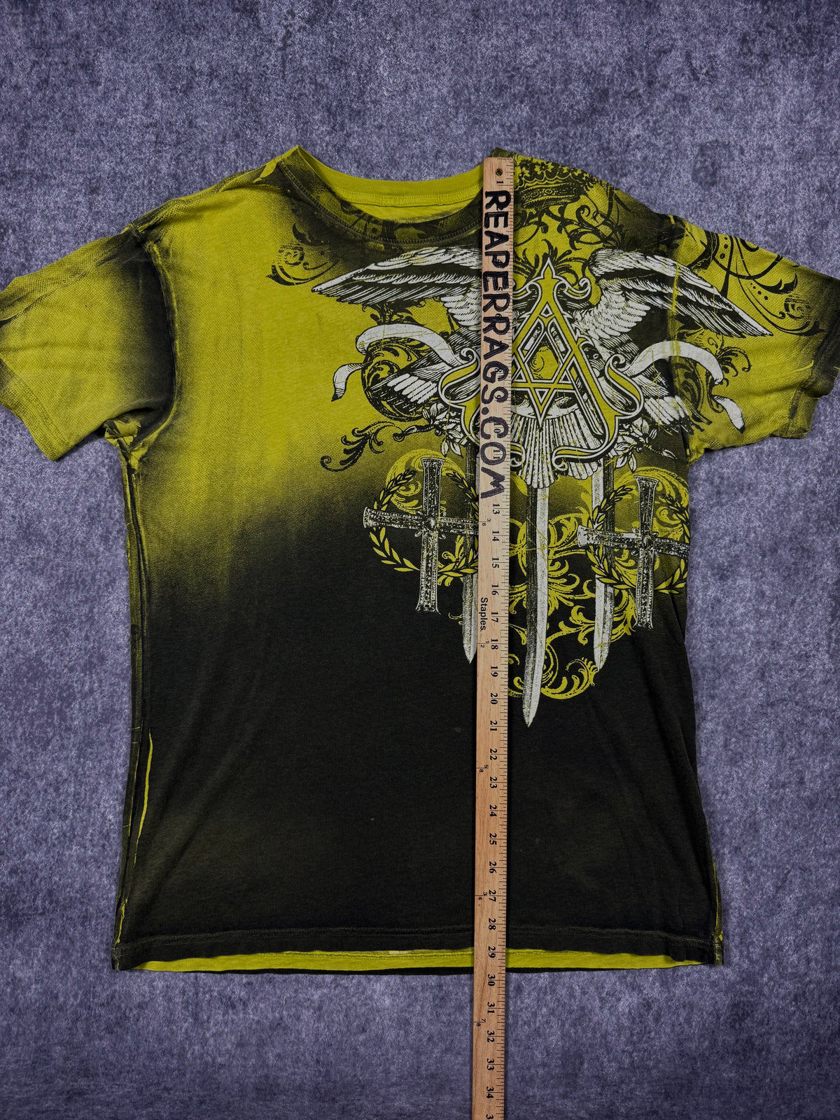 (rare) 2000s archaic x affliction shirt (L)