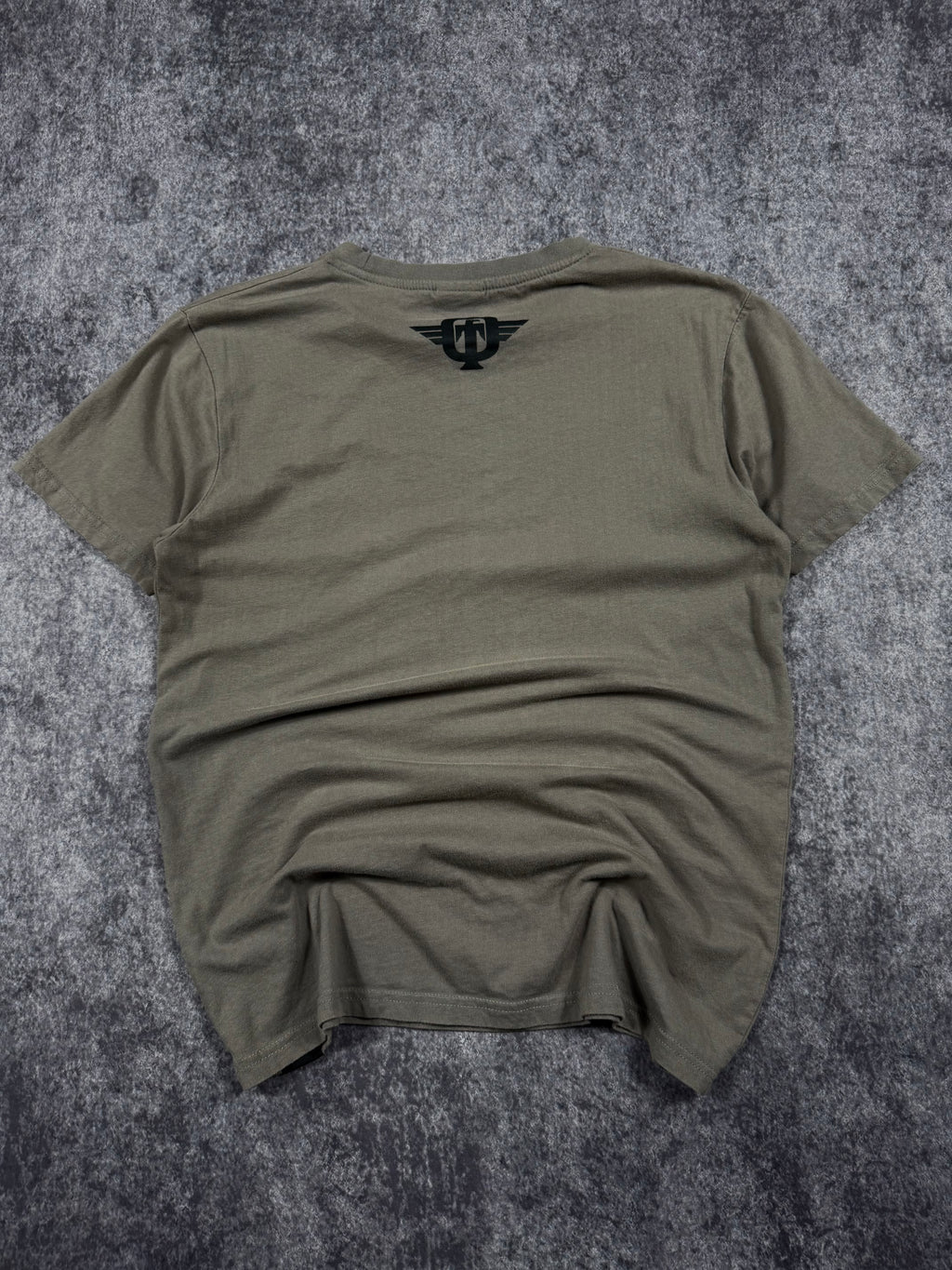 2000s tapout shirt (M)
