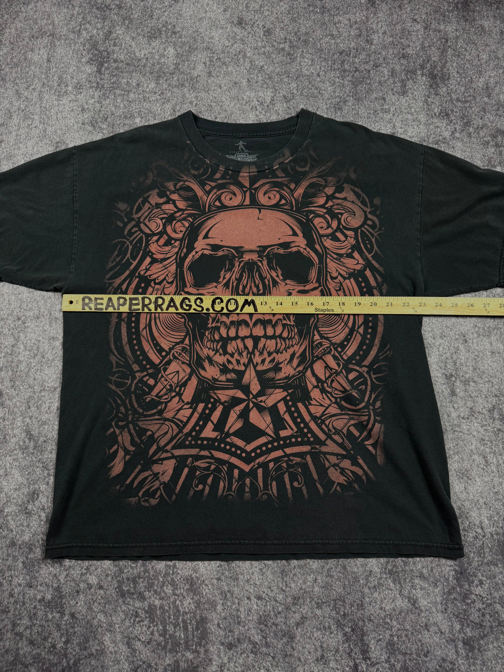 (rare) 2000s mma elite shirt (XL)