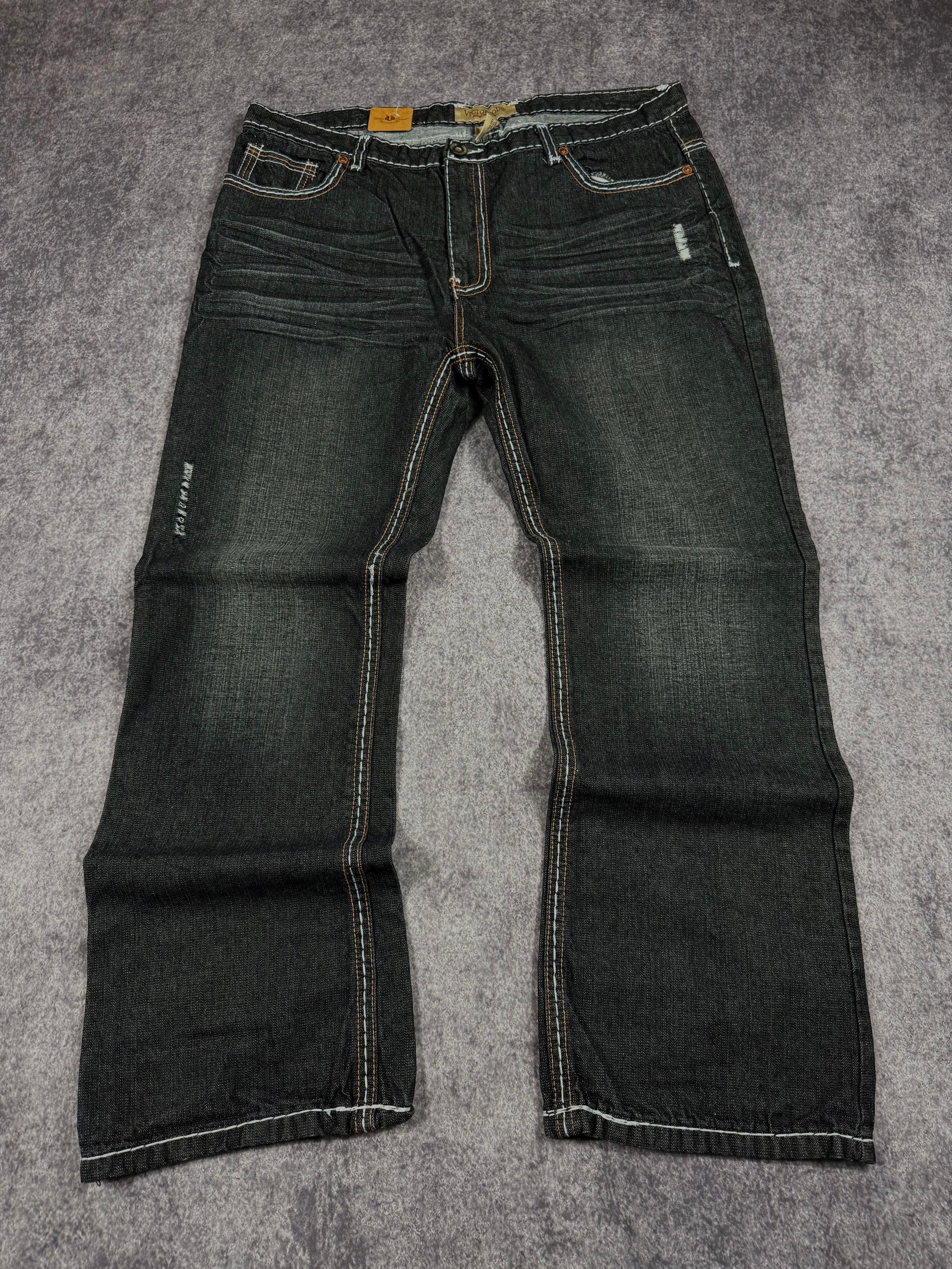 (rare) deadstock 2000s victorious jeans (40x32)
