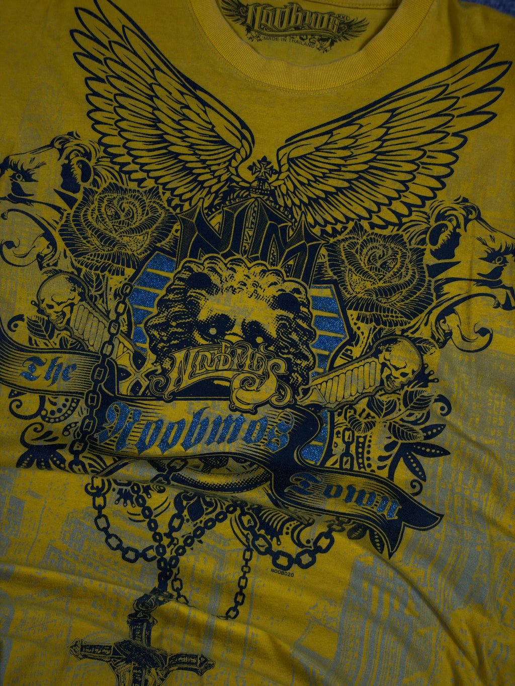 (RARE) 2000s CHROME WINGED SKULL SHIRT (XL)