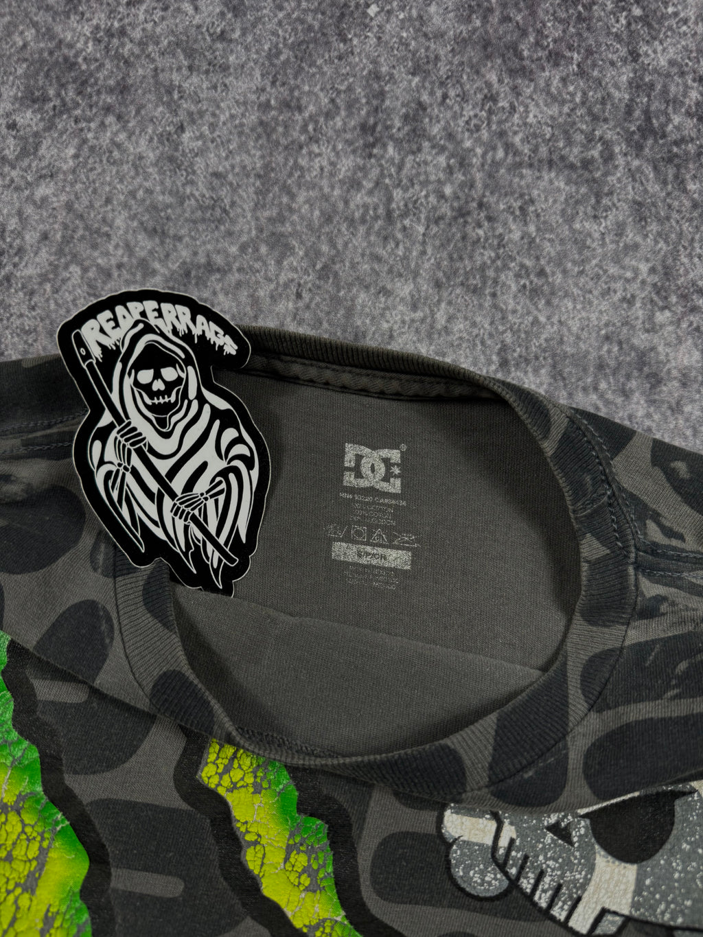 (rare) 2000s monster energy x ken block shirt (S)