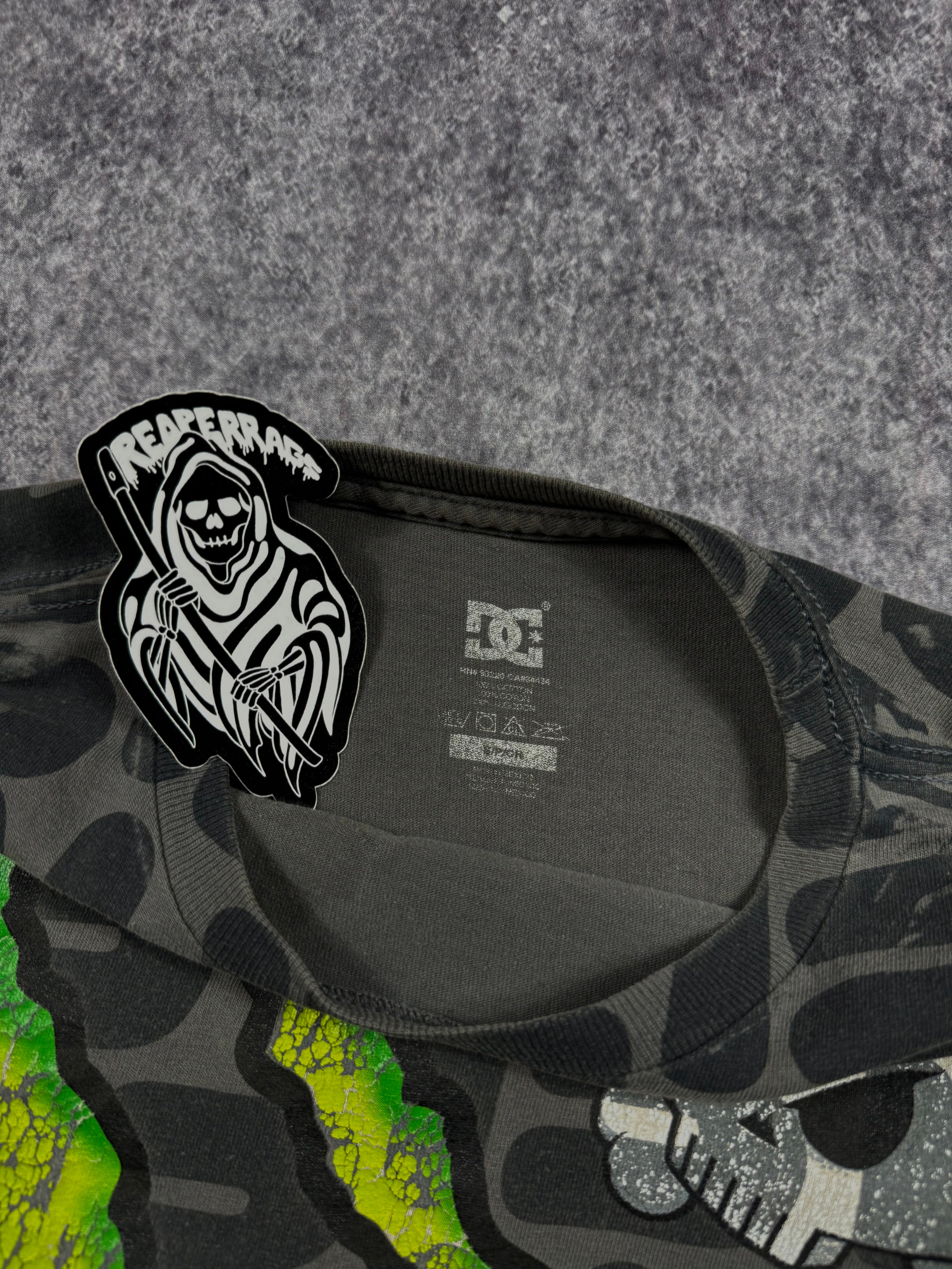 (rare) 2000s monster energy x ken block shirt (S)