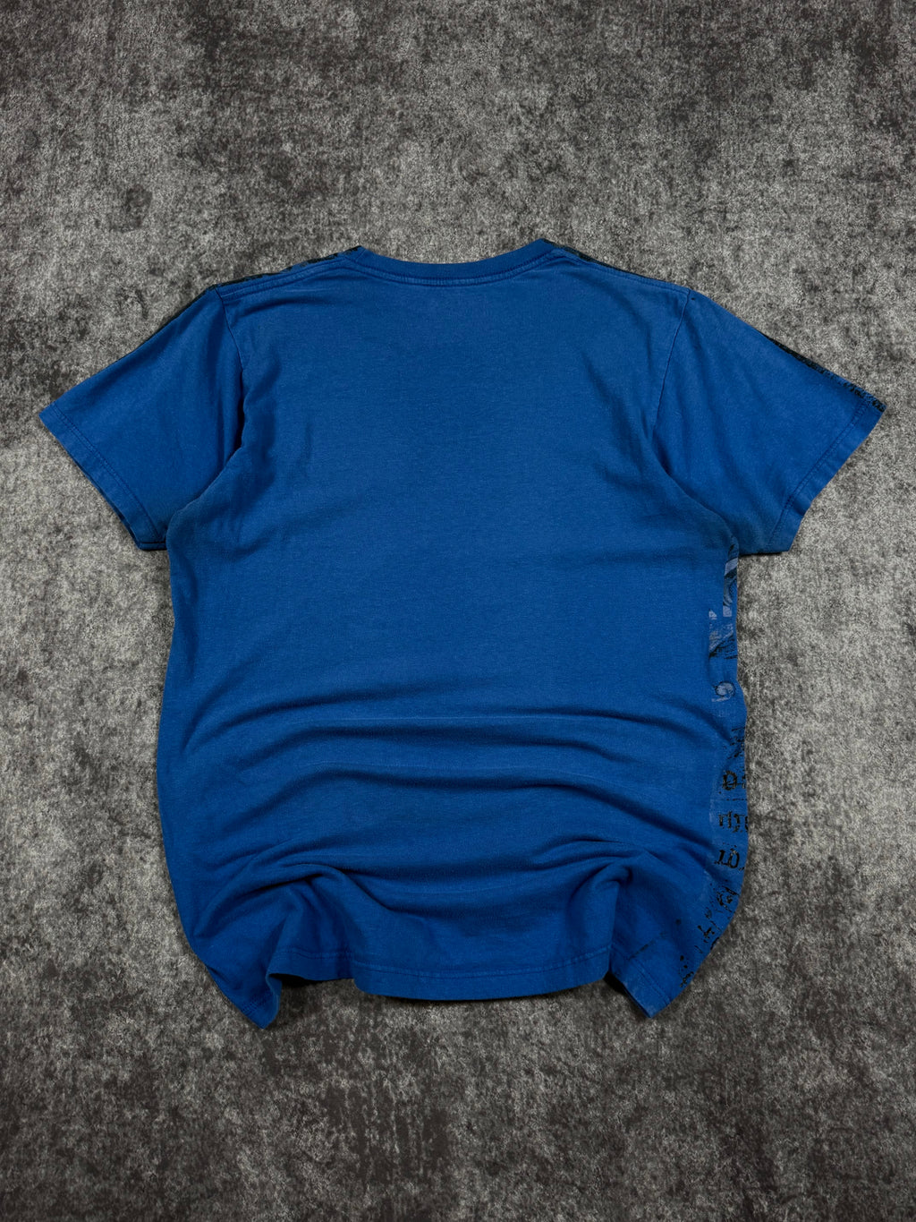 (rare) 2000s helix shirt (S)