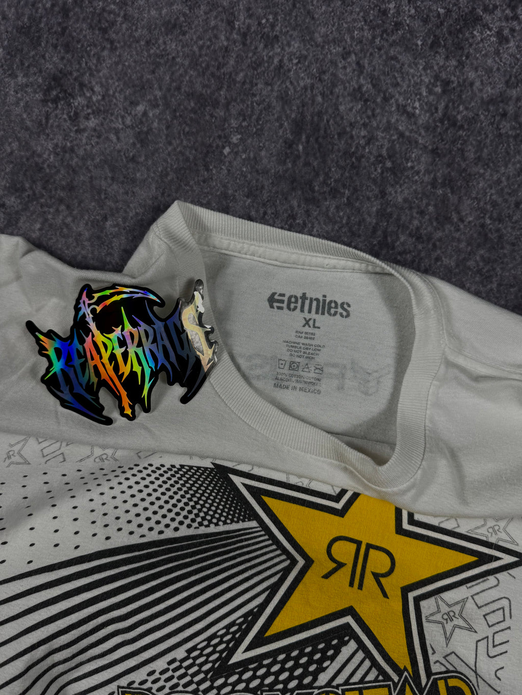 (rare) 2000s rockstar energy x etnies shirt (XL)