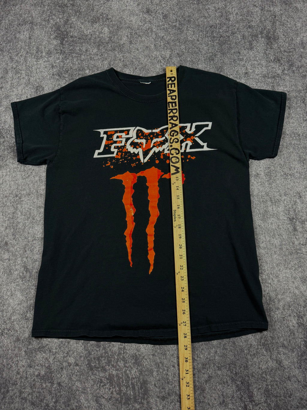 (rare) 2000s monster energy x fox racing shirt (L)