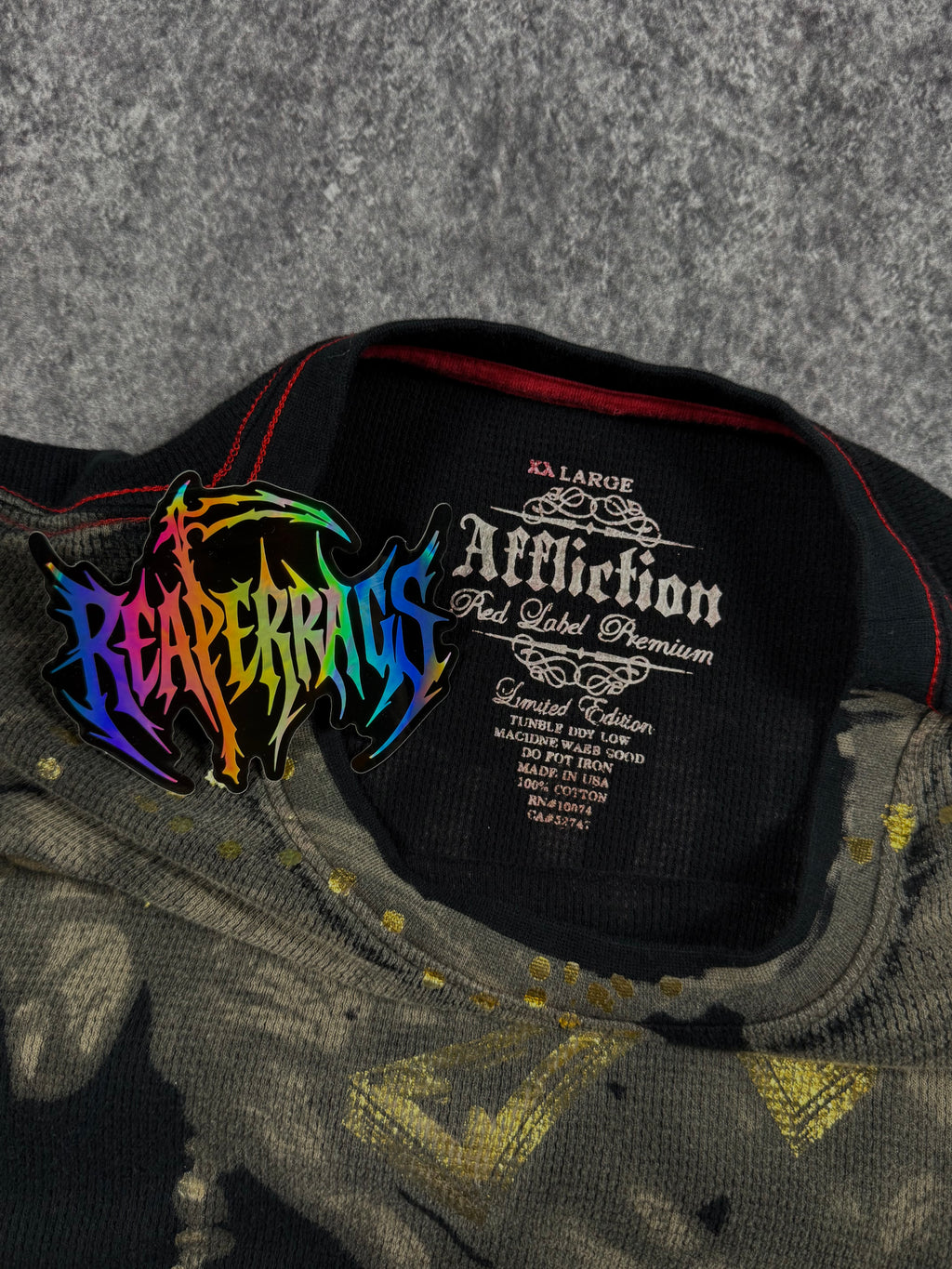 (rare) 2000s affliction x ozzy osbourne thermal (XL)