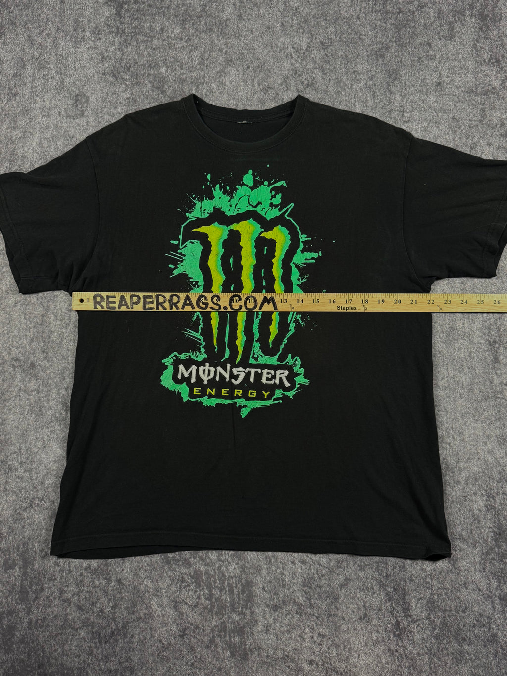 (rare) 2000s monster energy shirt (L)