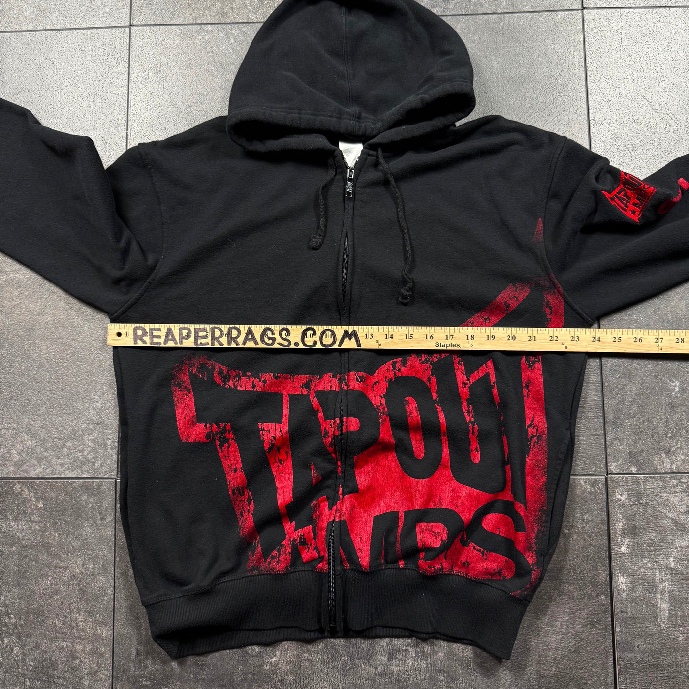 2000s Tapout Hoodie (XL)