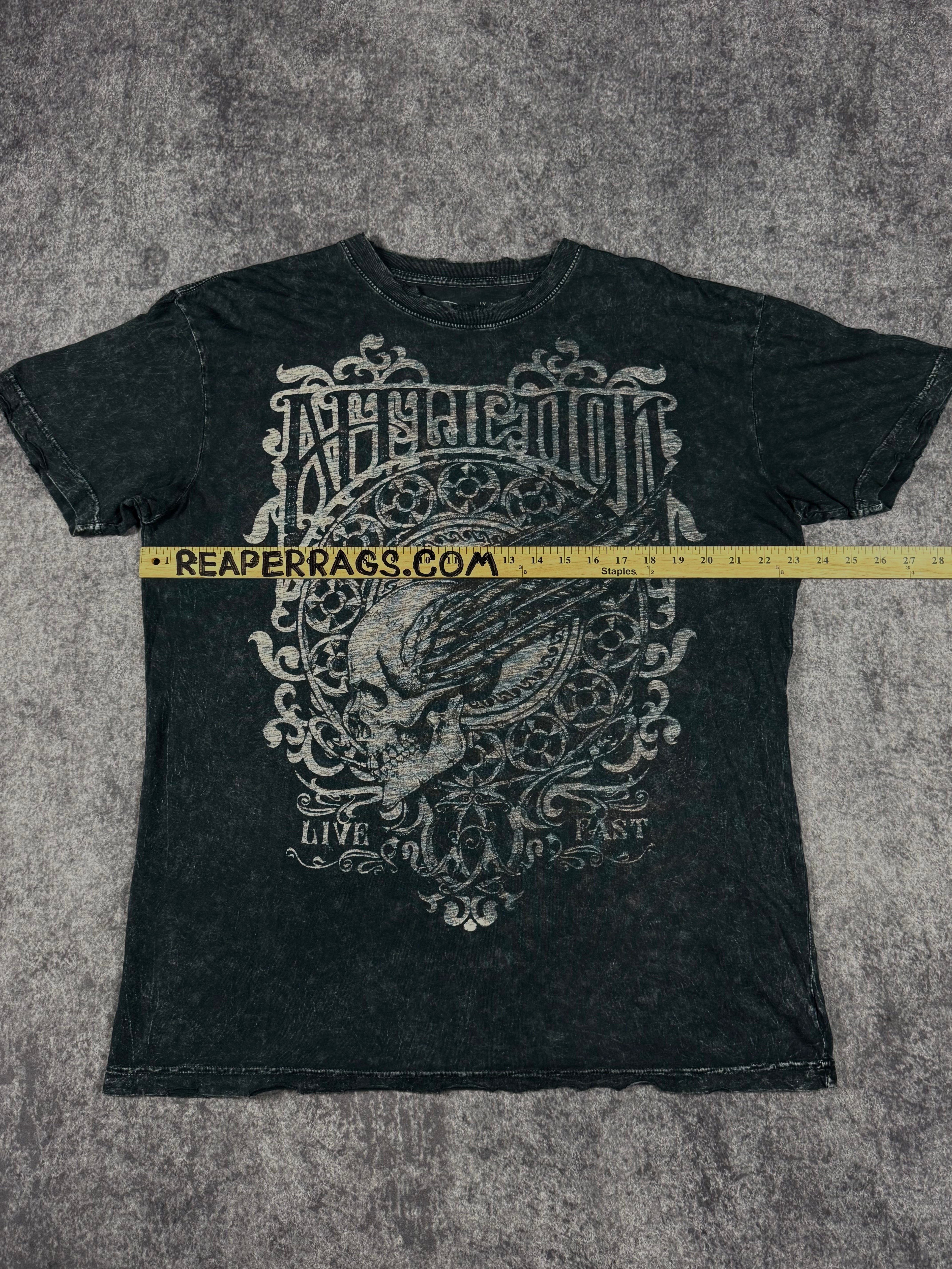 2000s affliction shirt (XL)