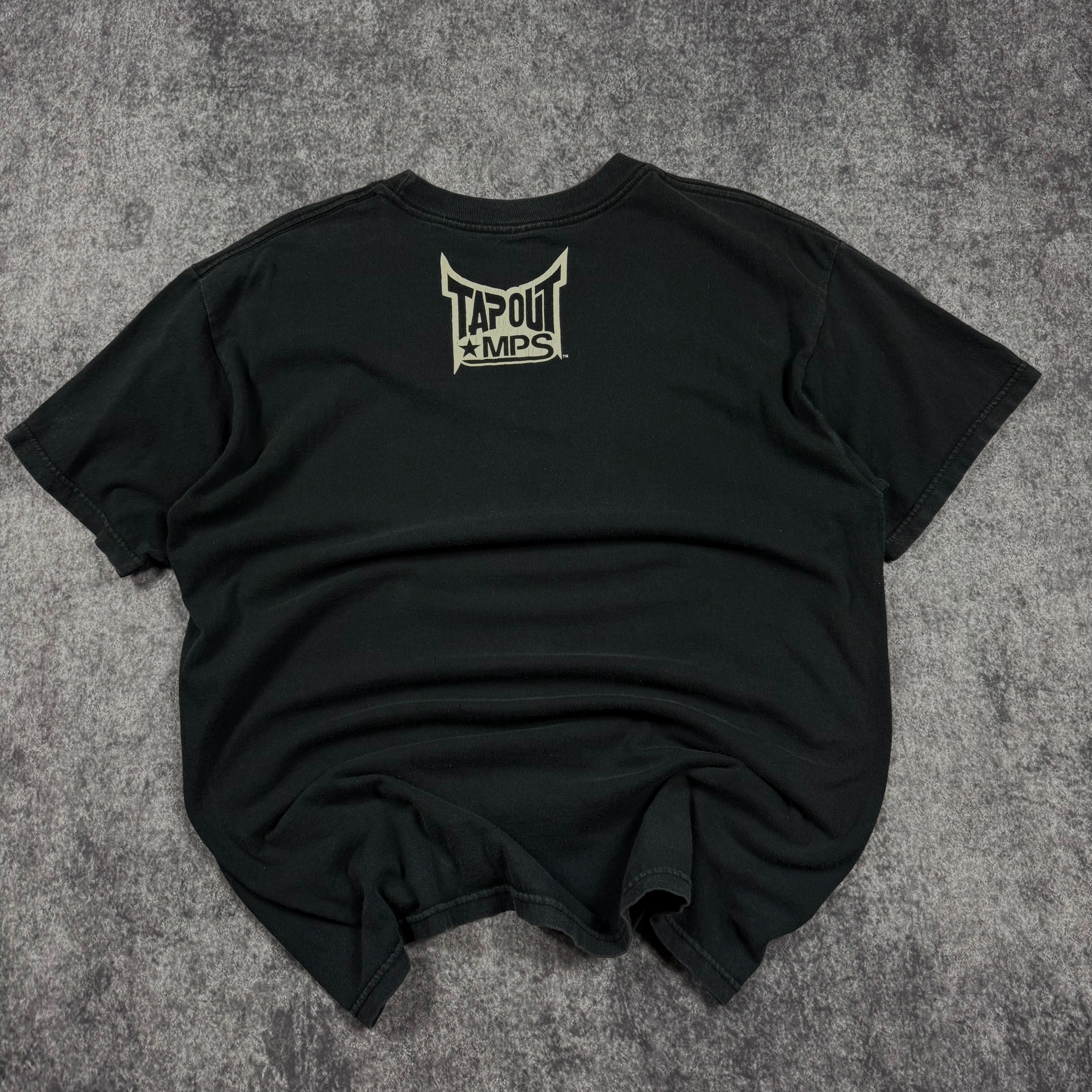 (rare) 2000s tapout shirt (L)