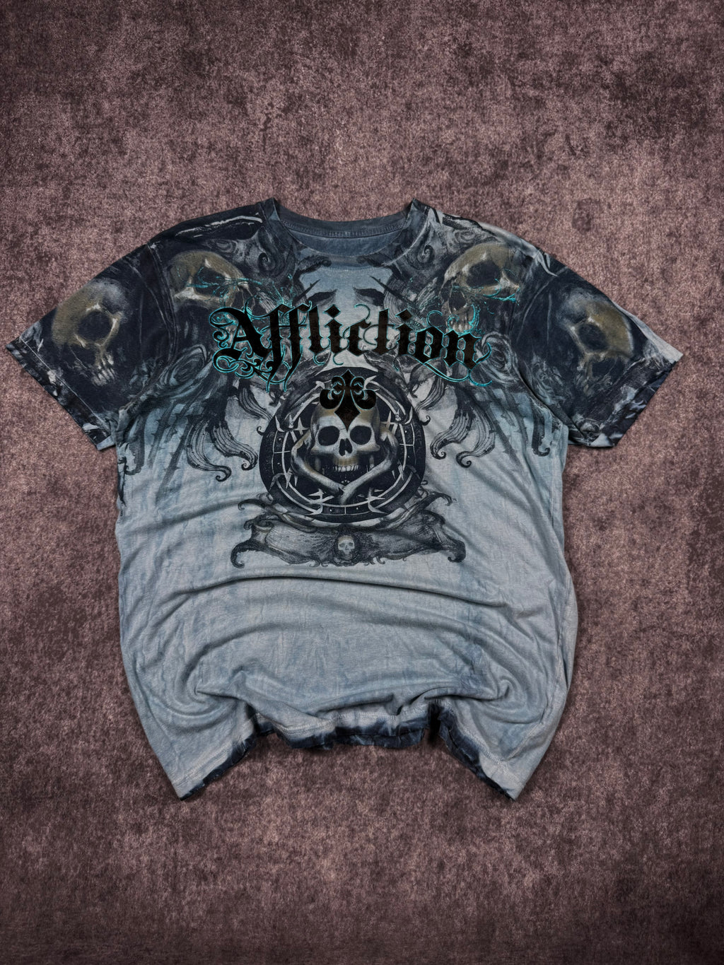 (rare) 2000s affliction chrome shirt (L)
