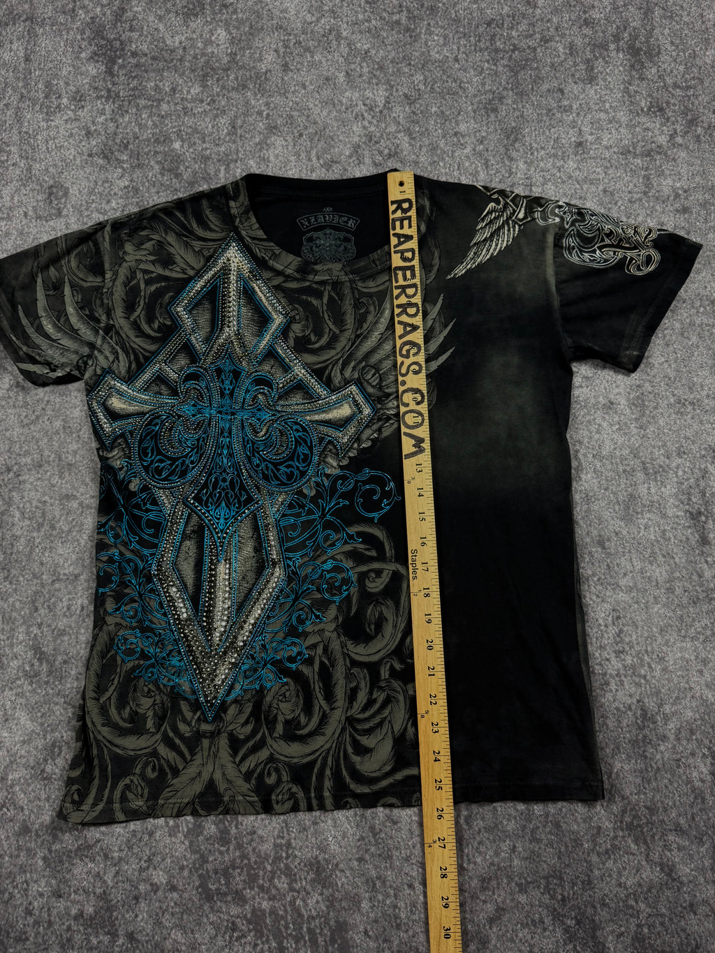 (rare) 2000s xzavier x buckle rhinestone shirt (S)