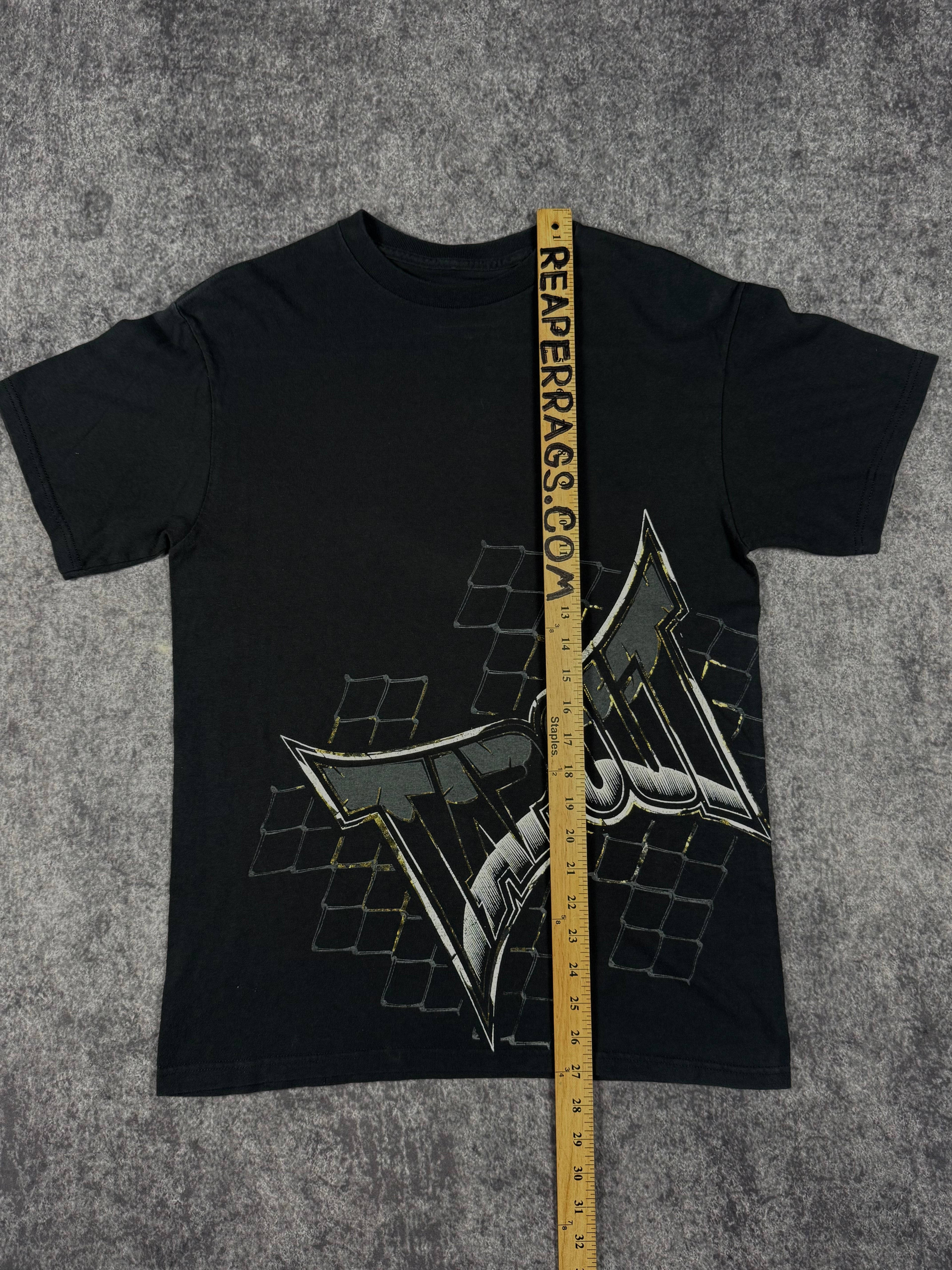 (rare) 2000s tapout chrome shirt (S)