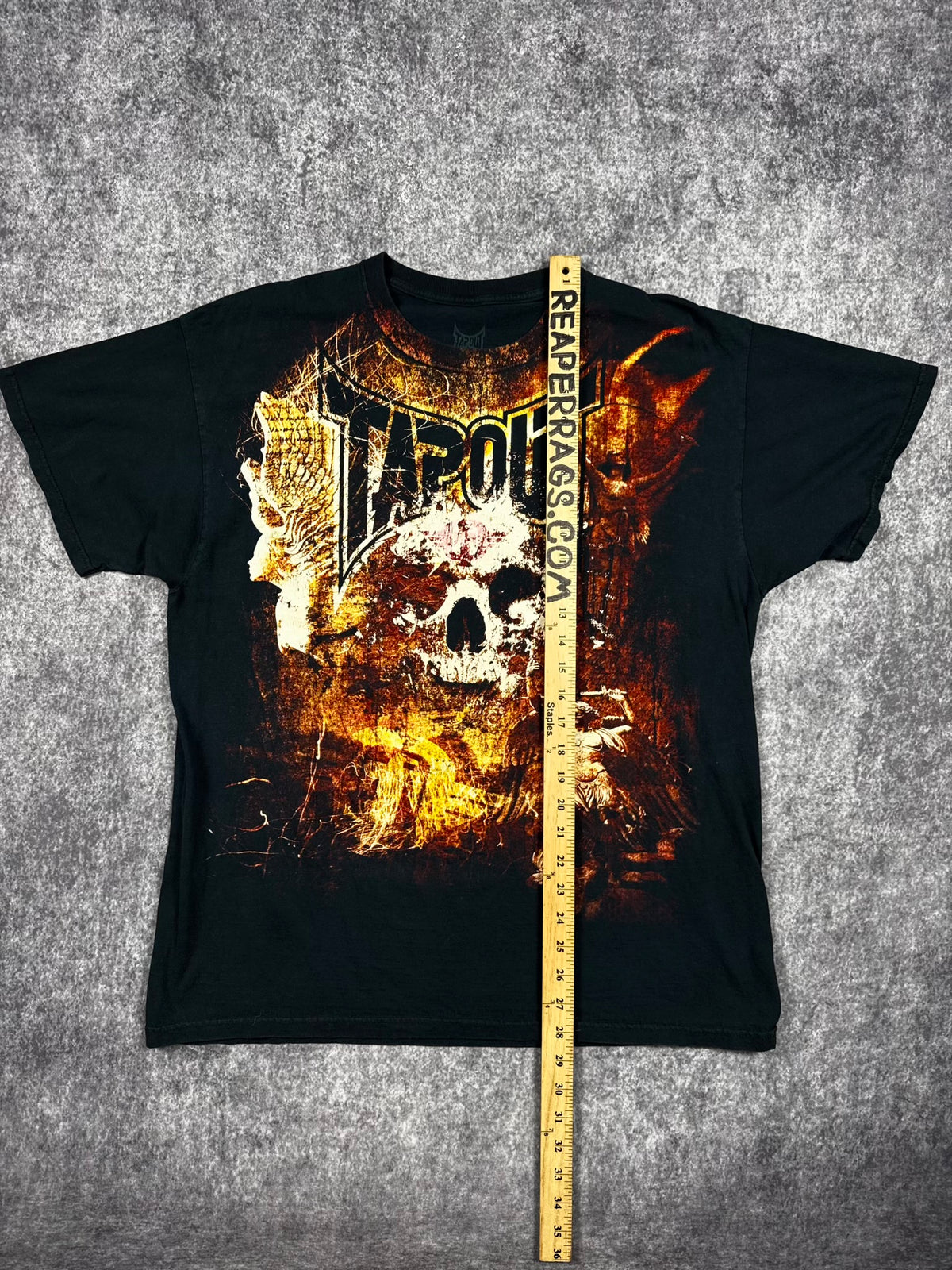 (RARE) 2000S TAPOUT SHIRT (L)
