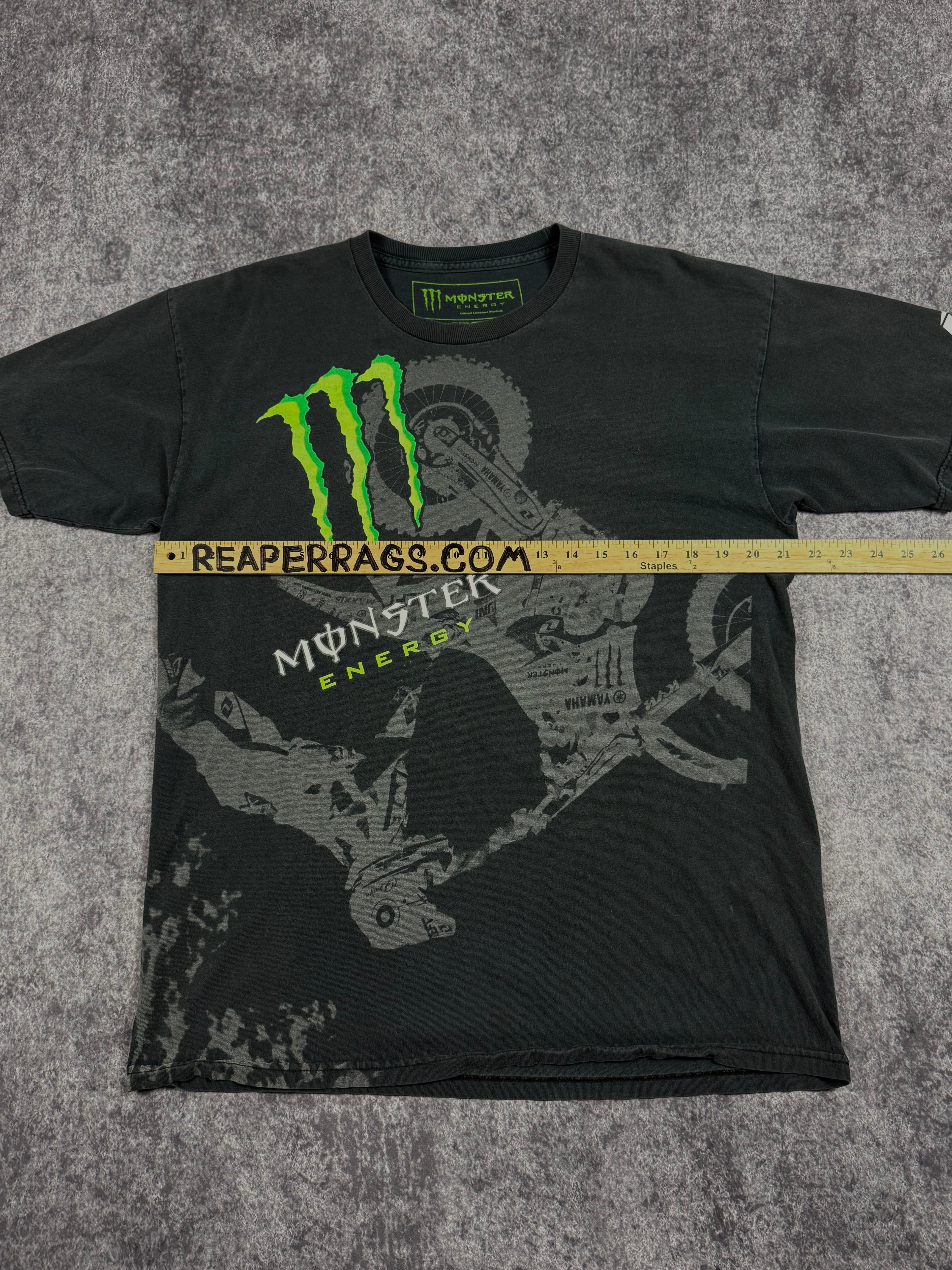2000s monster energy shirt (L)