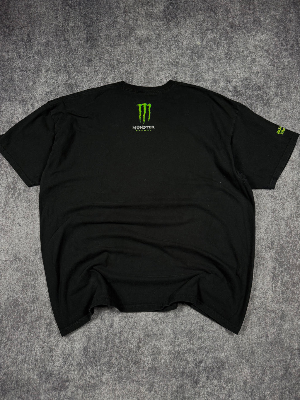 (rare) 2000s monster energy shirt (XXL)