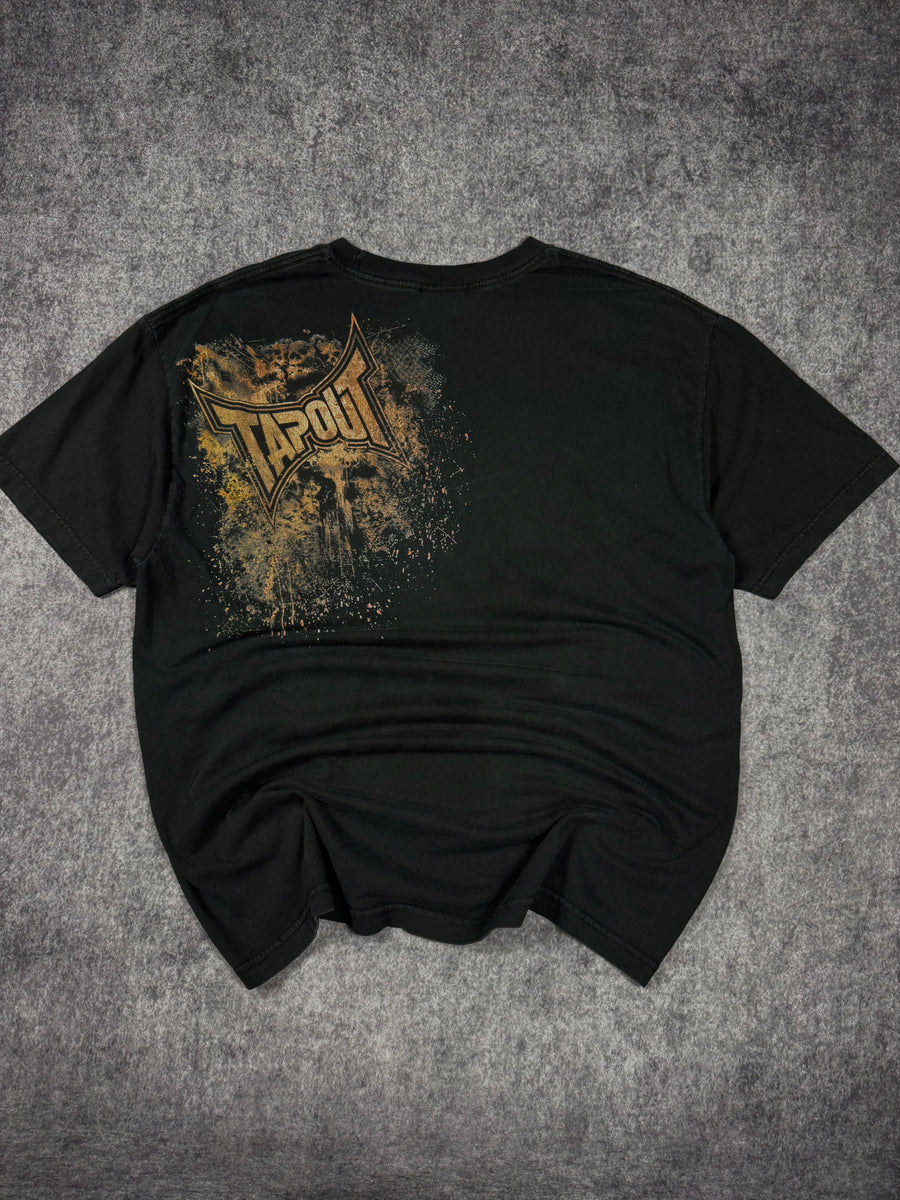 (rare) 2000s tapout shirt (L)