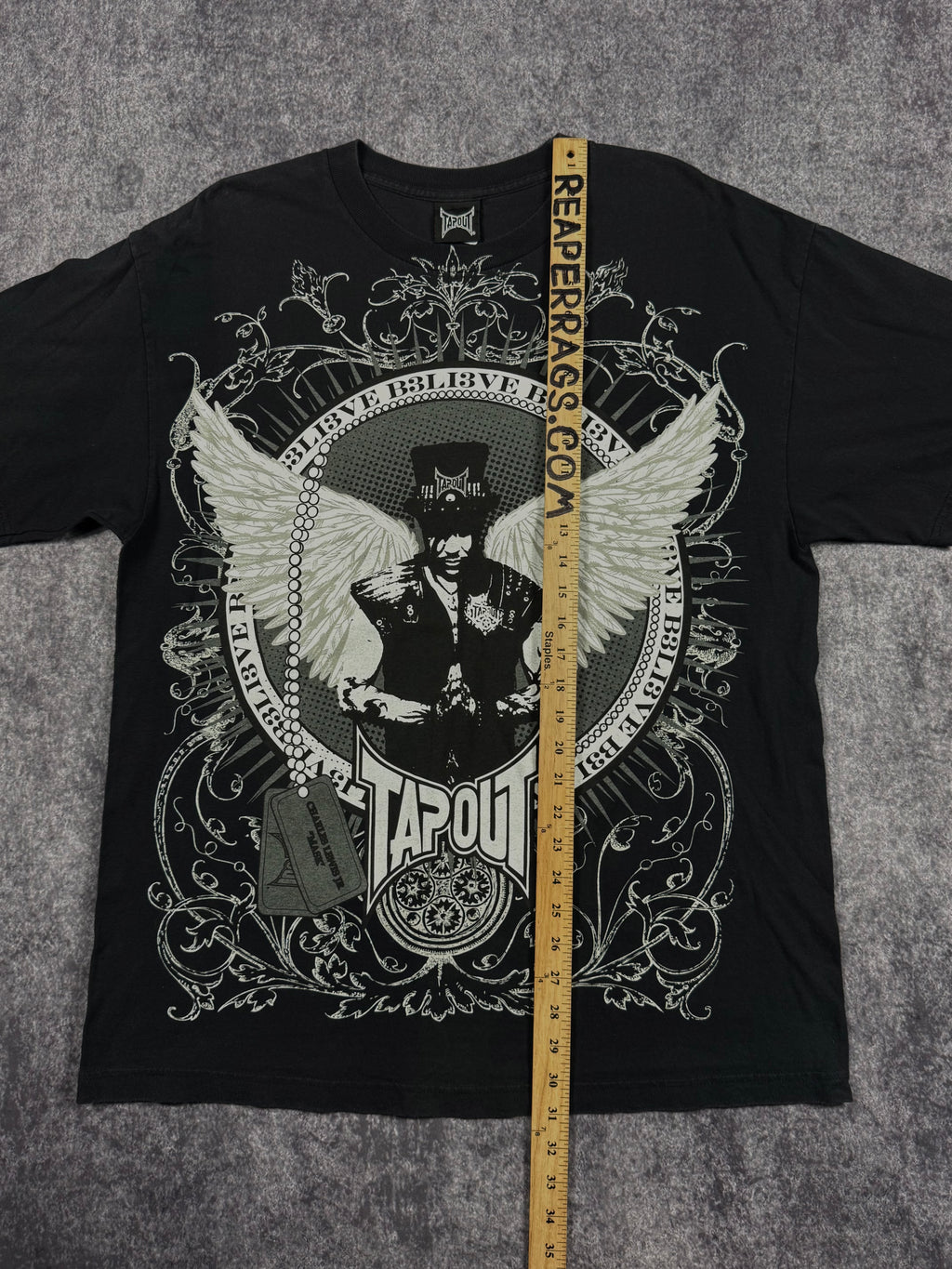 2000s tapout shirt (XL)