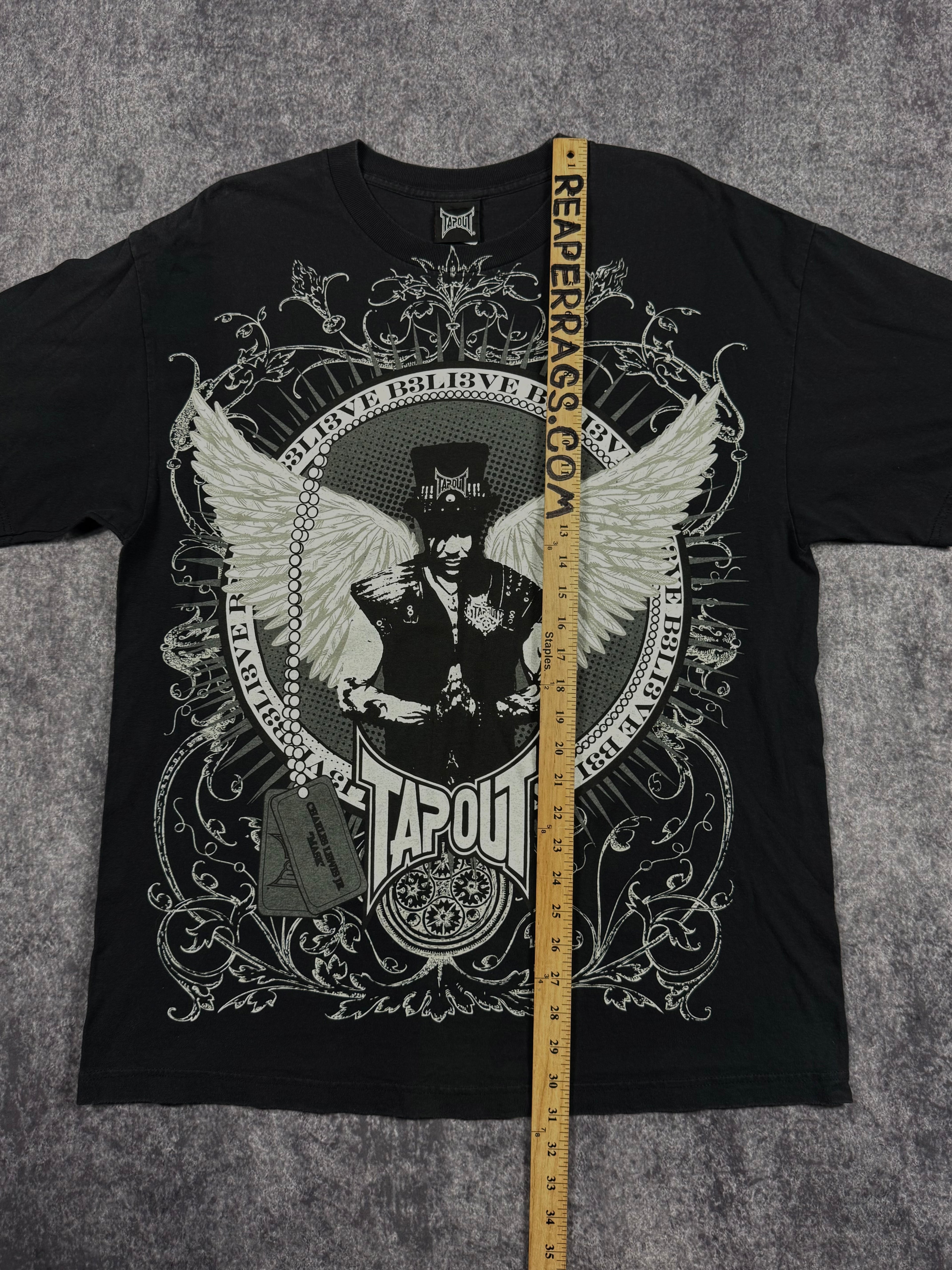 2000s tapout shirt (XL)