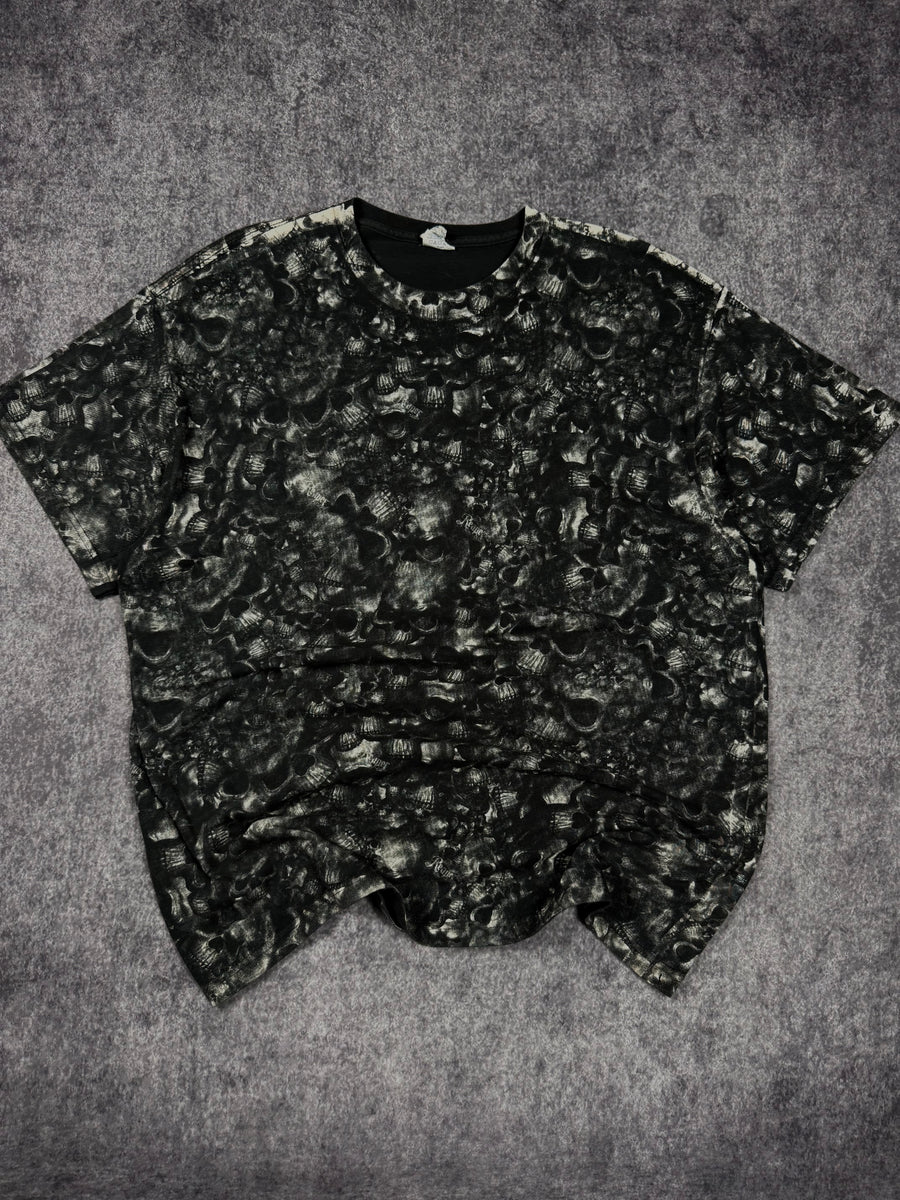 (rare) 2000s skull aop shirt (L)
