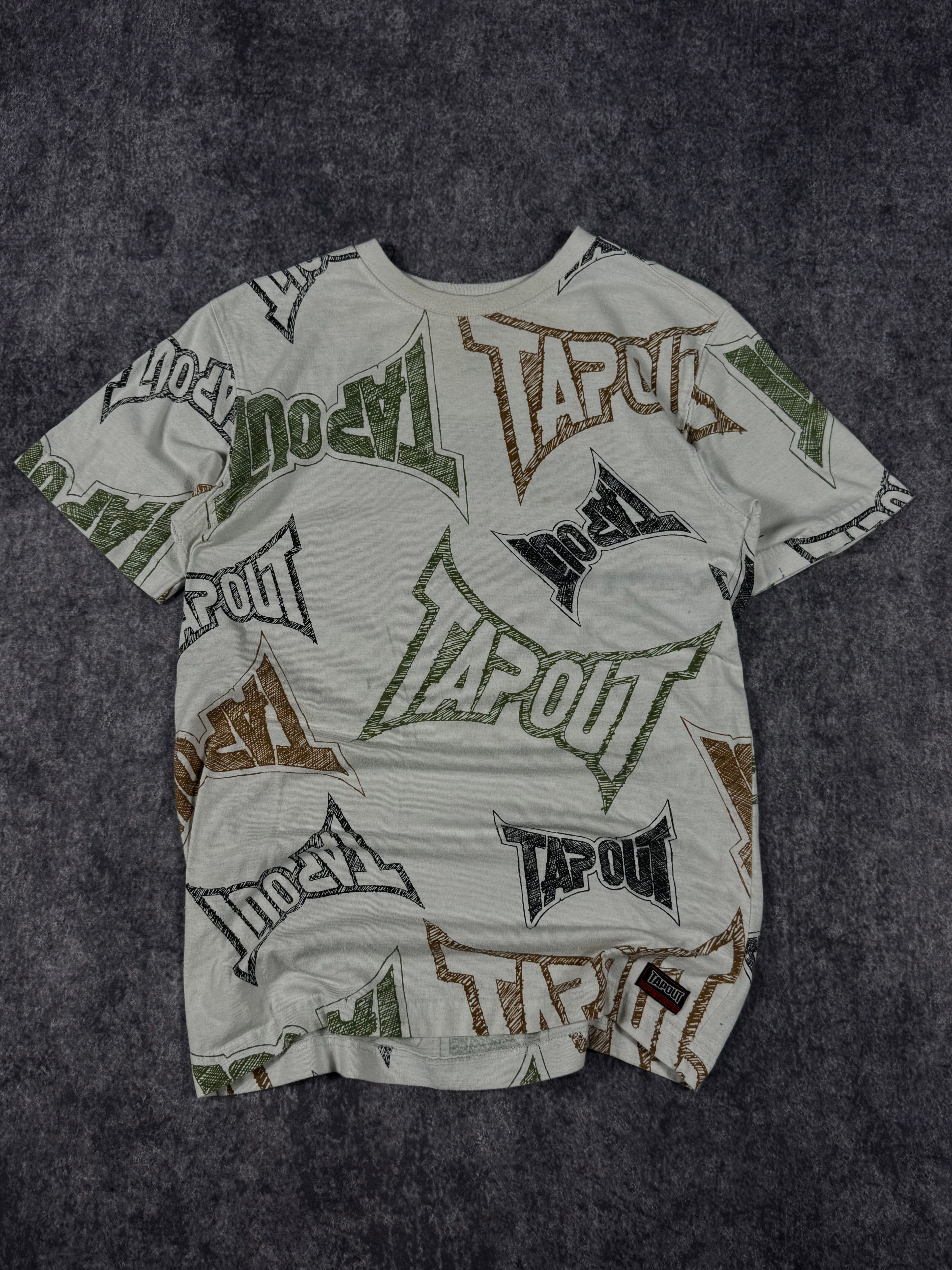 2000s tapout shirt (S)
