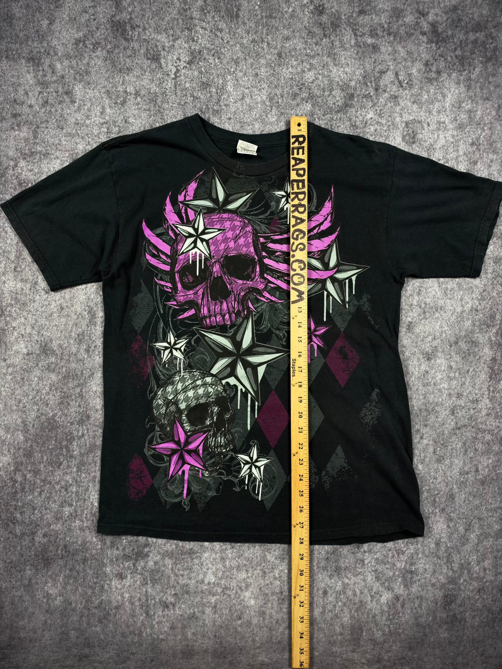 (RARE) 2000S WINGED SKULL SHIRT (M)