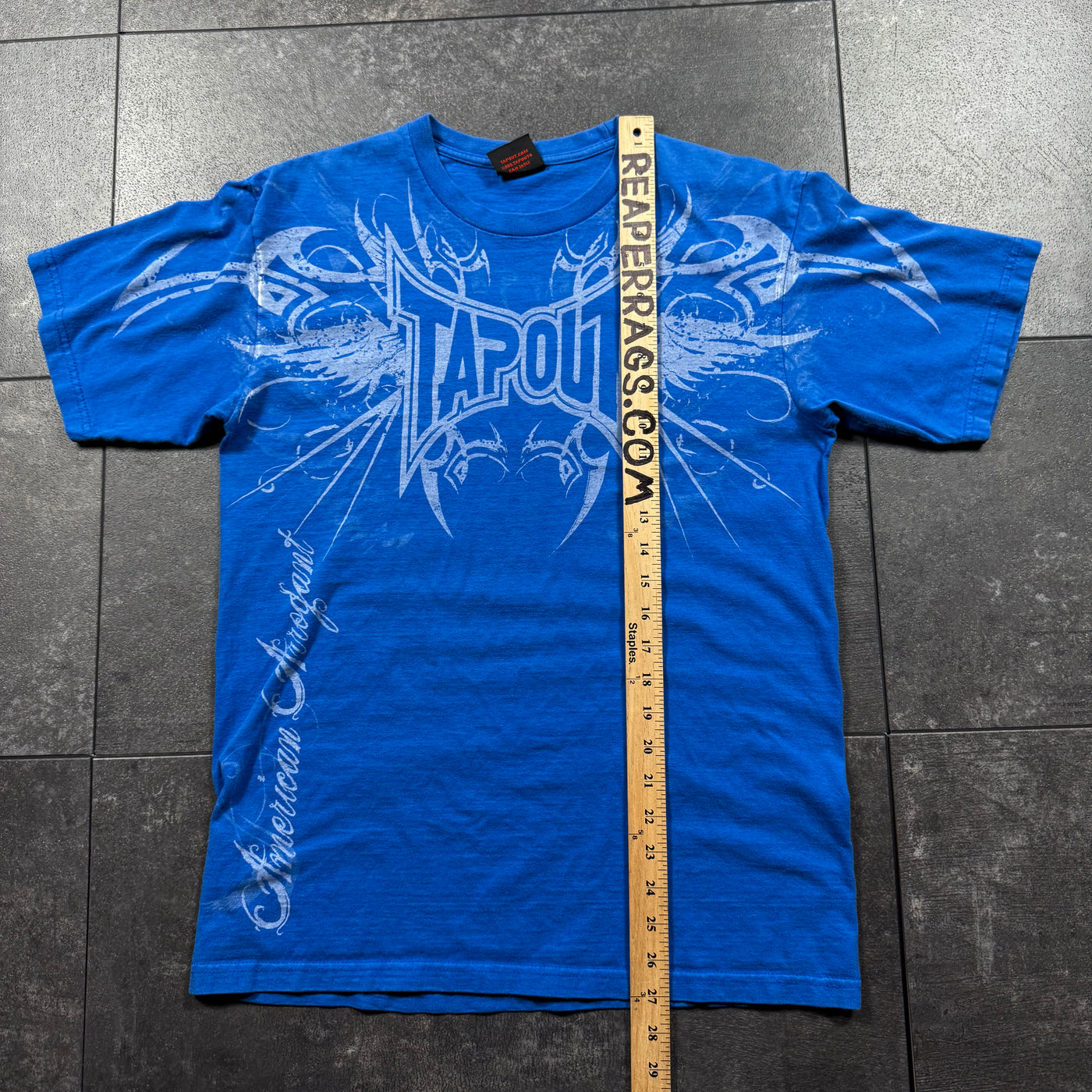 (rare) 2000s Tapout Shirt (S)