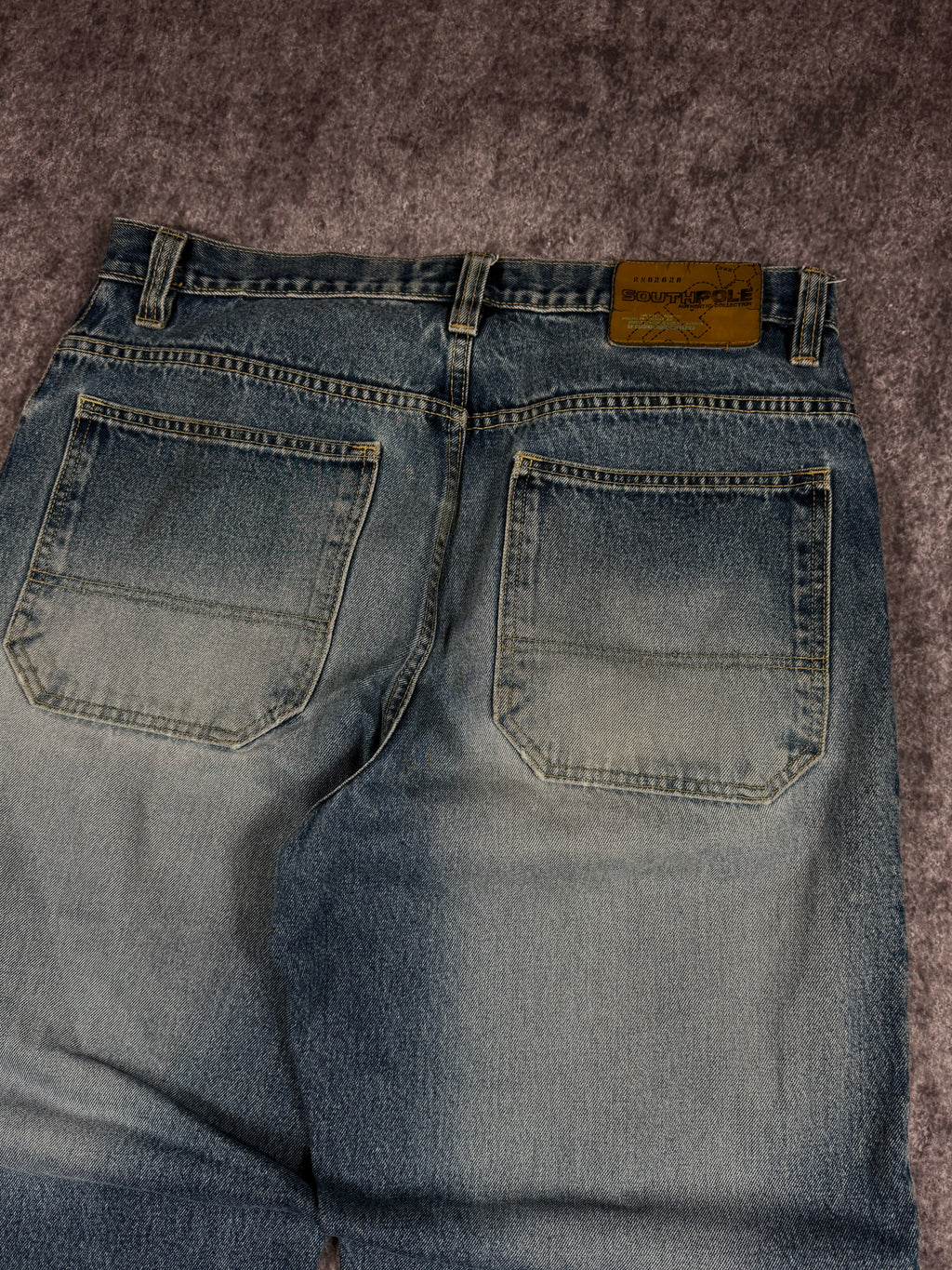 (rare) 2000s southpole jeans (34x30)