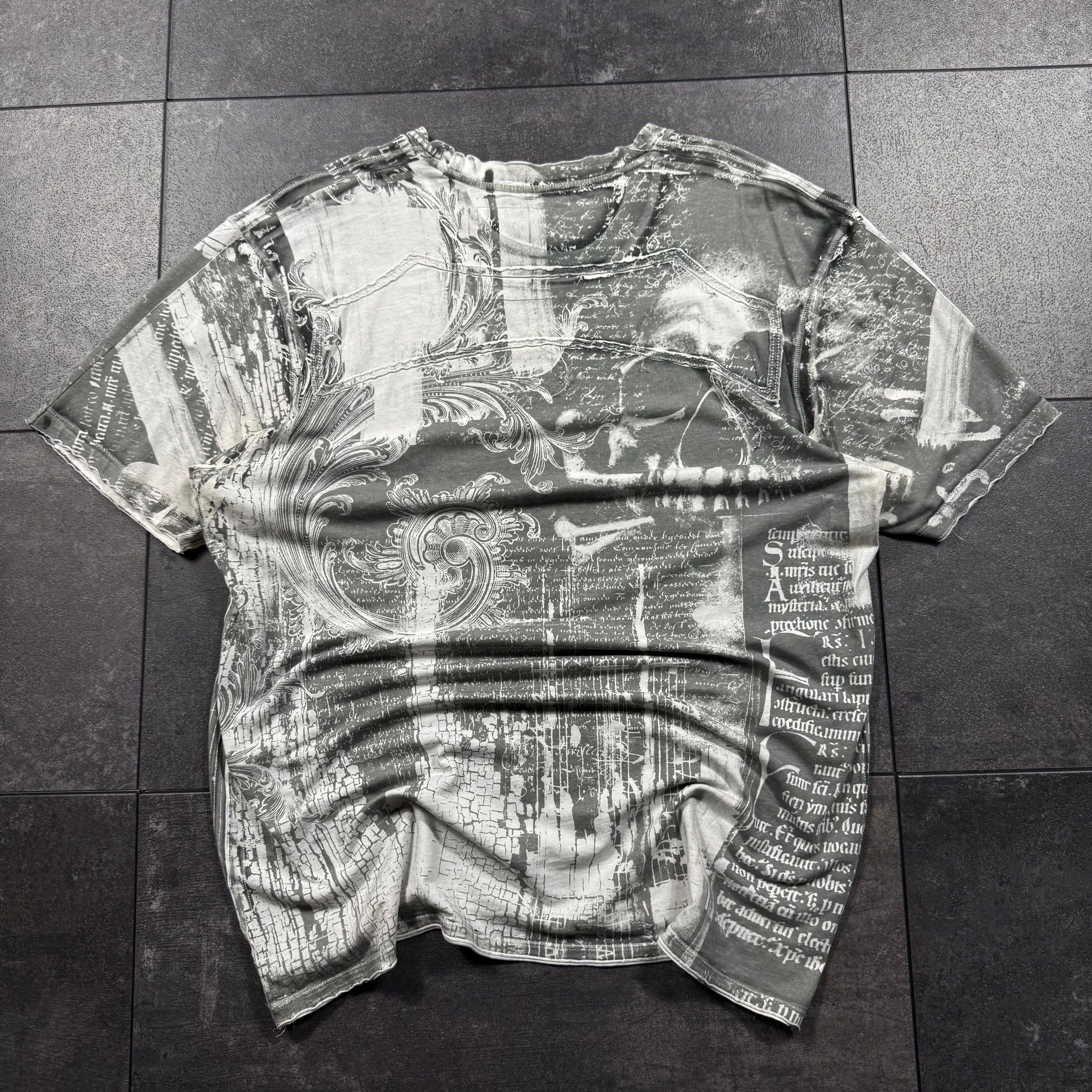 2000s XG Shirt (L) – ReaperRags