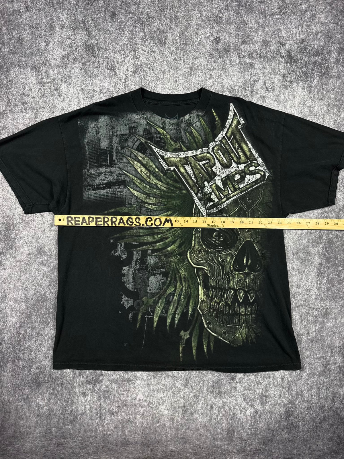 (RARE) 2000S TAPOUT SHIRT (XL)
