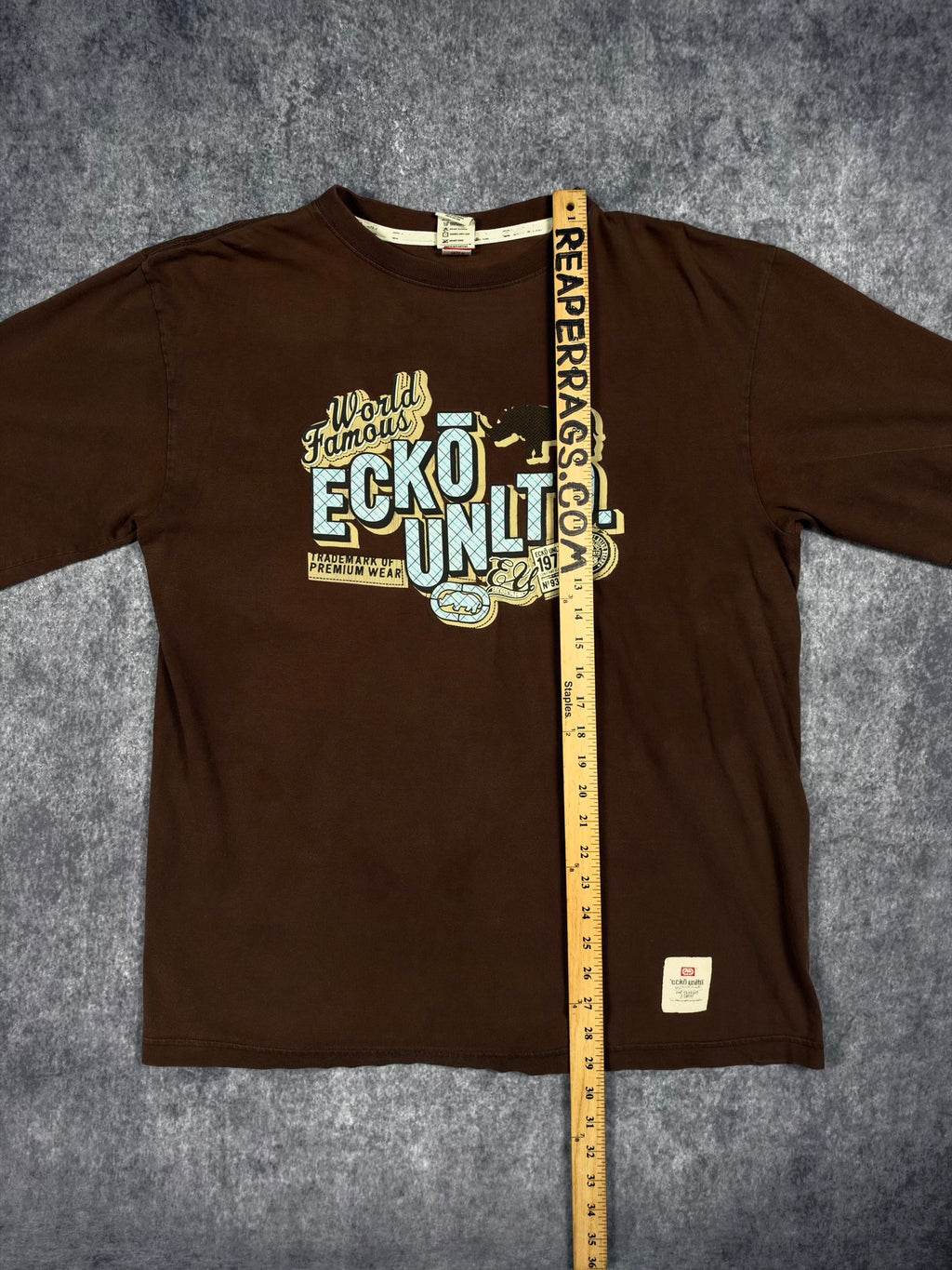 2000s ECKO UNLTD SHIRT (M)