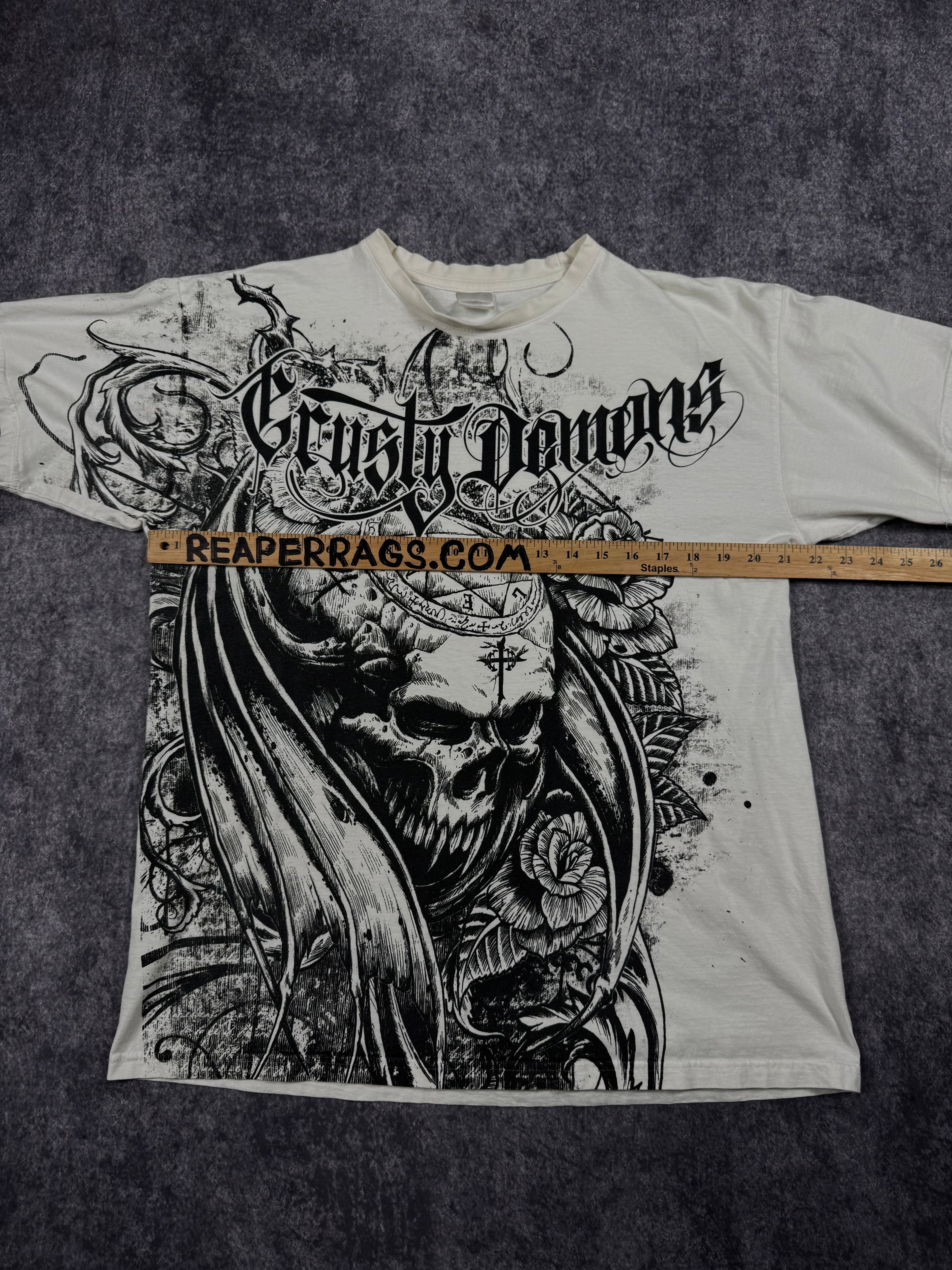 2000s winged skull shirt (L)