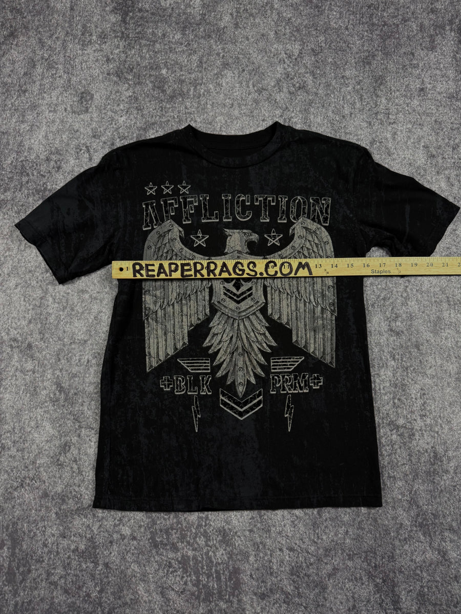 2000s affliction shirt (XXS)